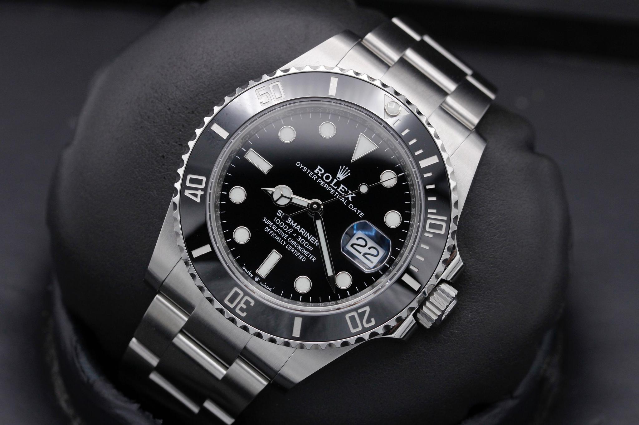 Watch Image 9