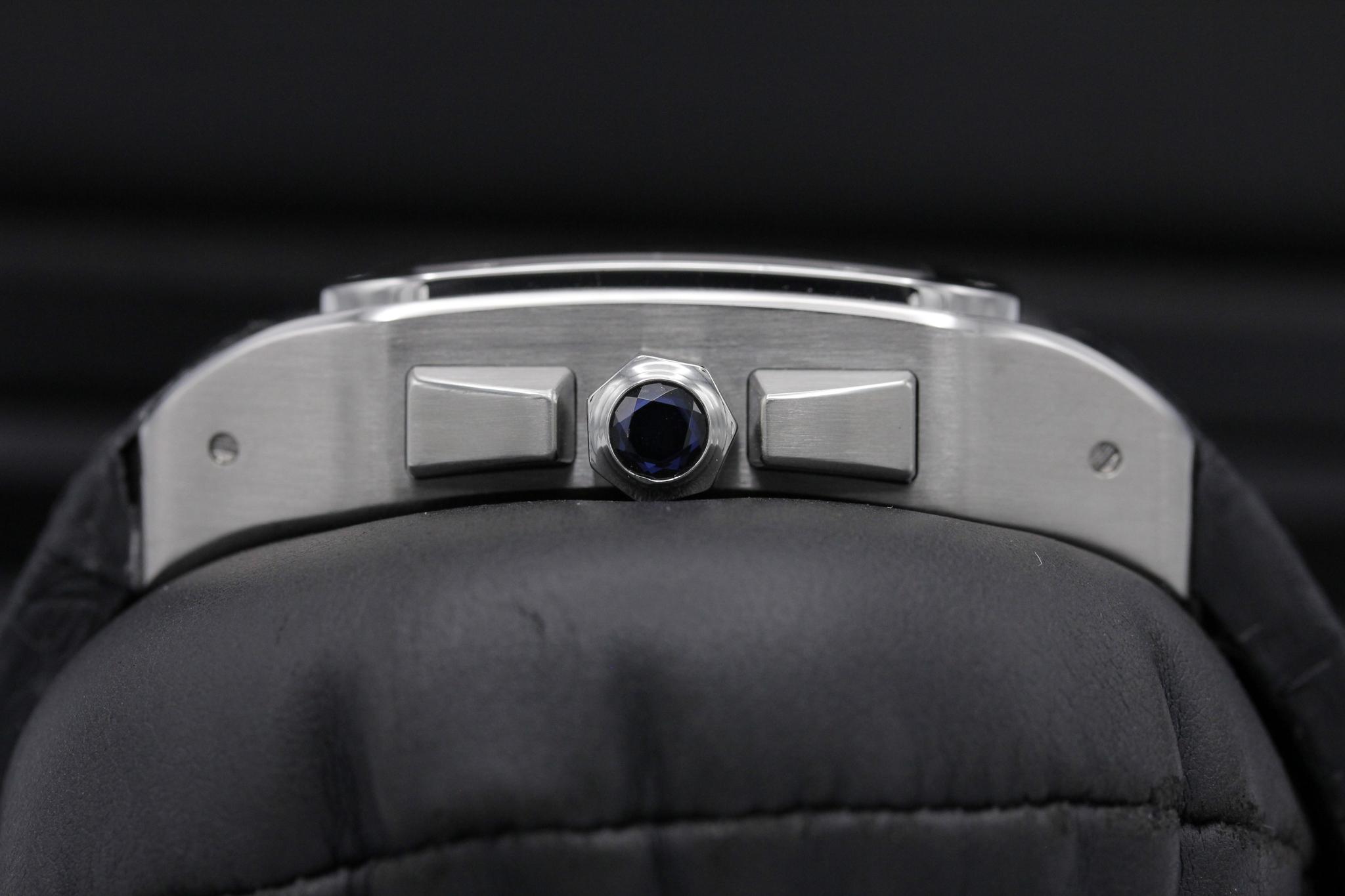 Watch Image 3