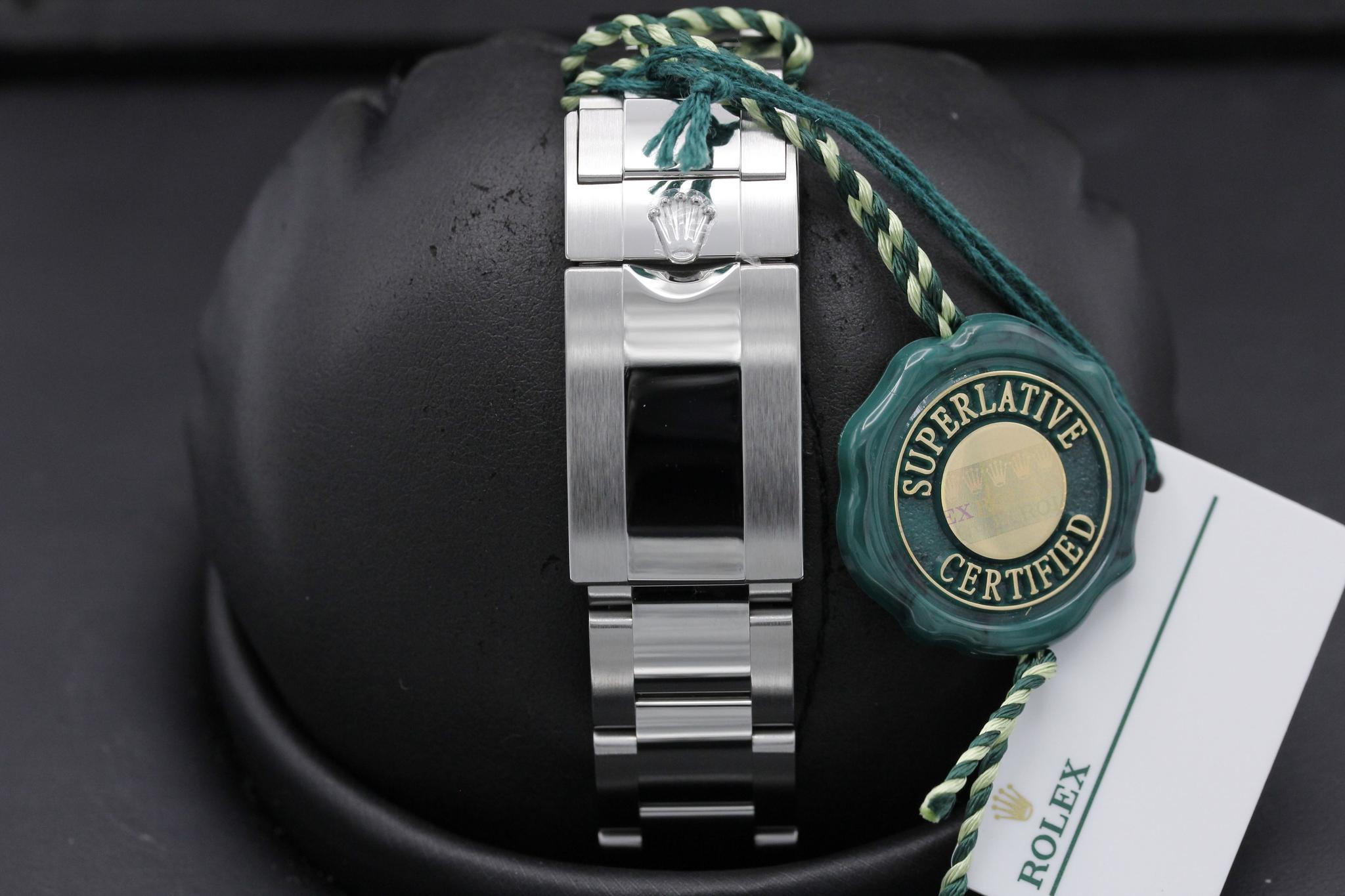 Watch Image 8
