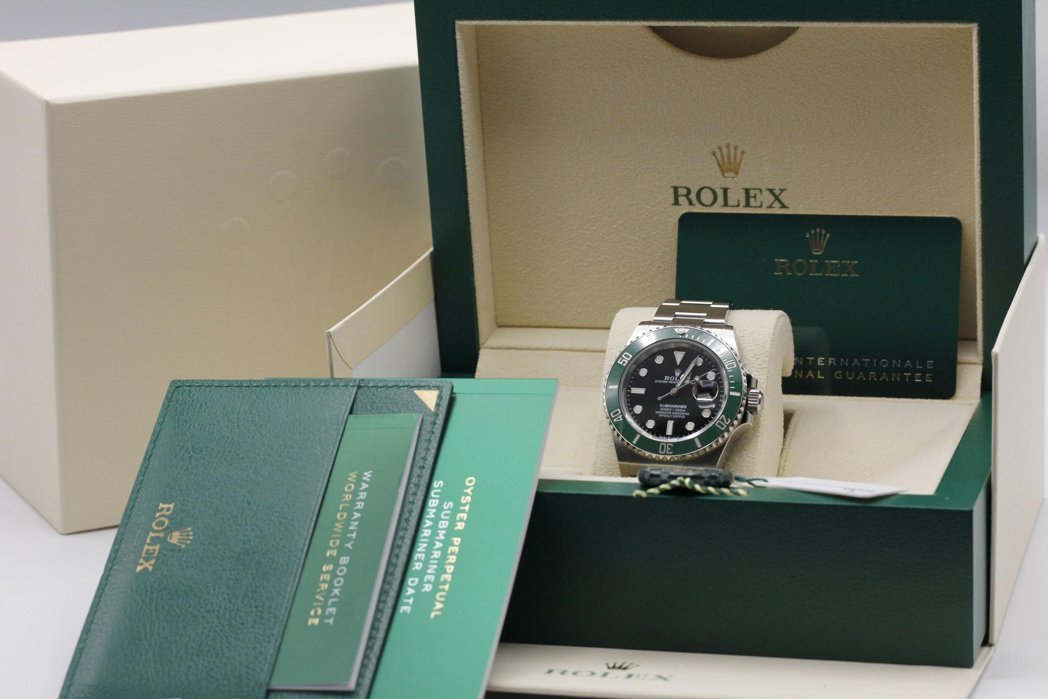 Watch Image 11