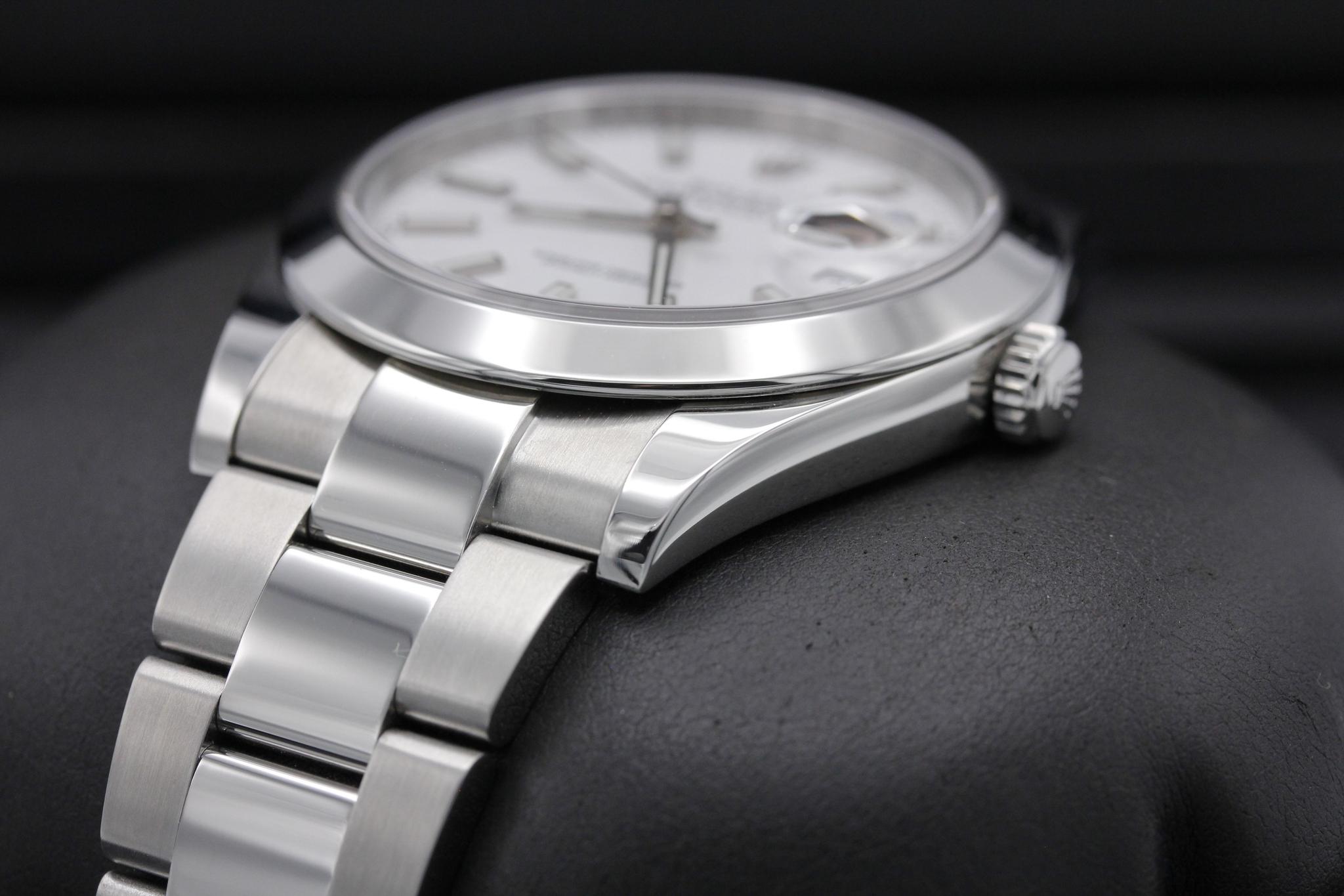 Watch Image 2