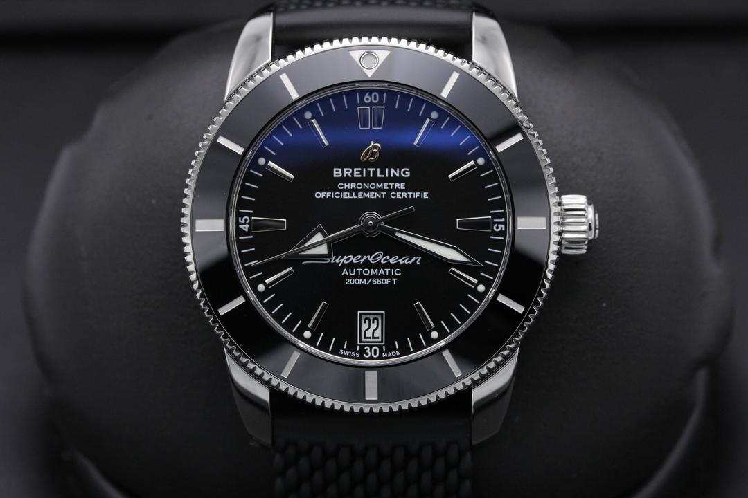Breitling Superocean Heritage B20 Ab2010121b1s1