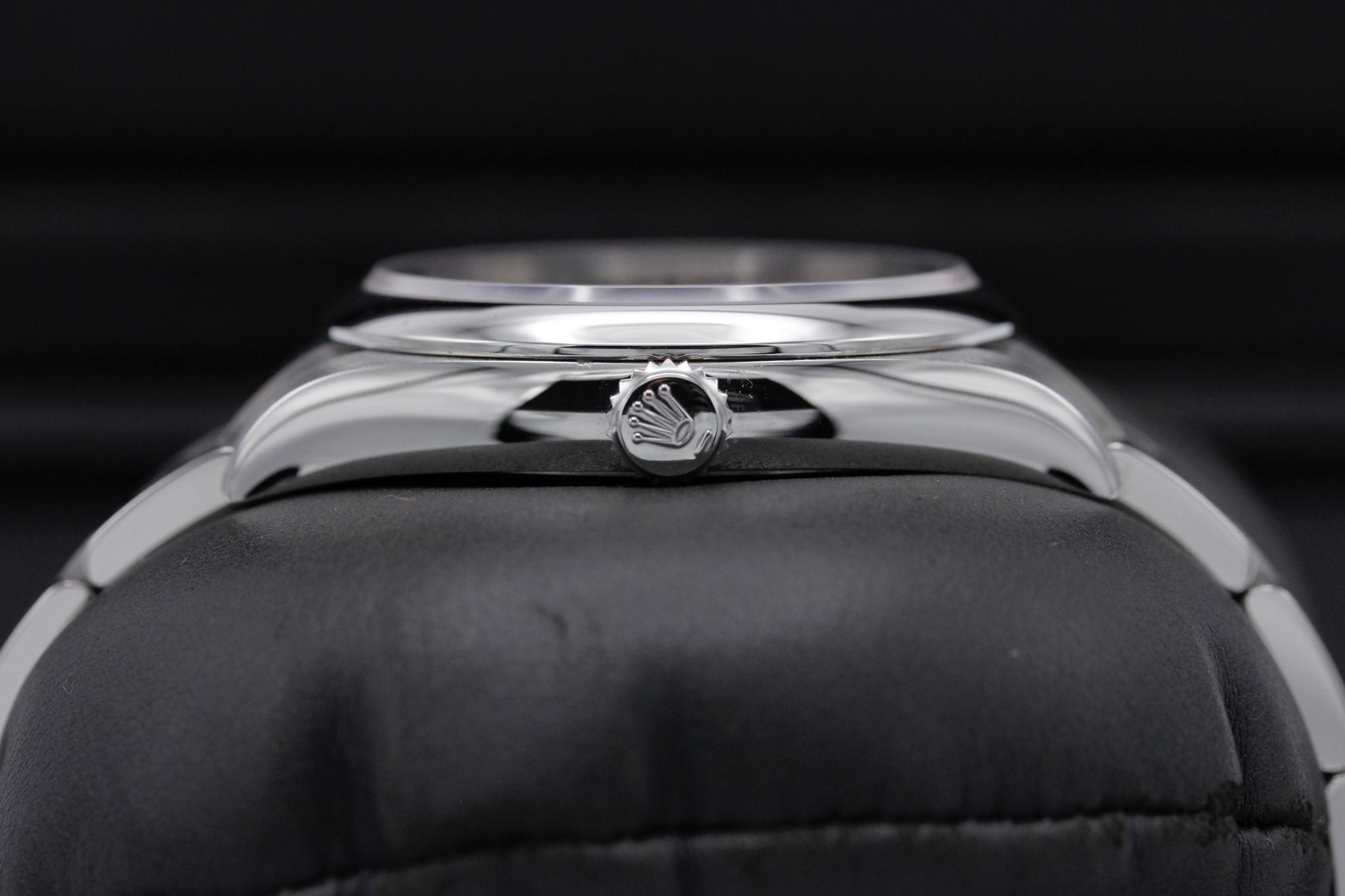 Watch Image 3