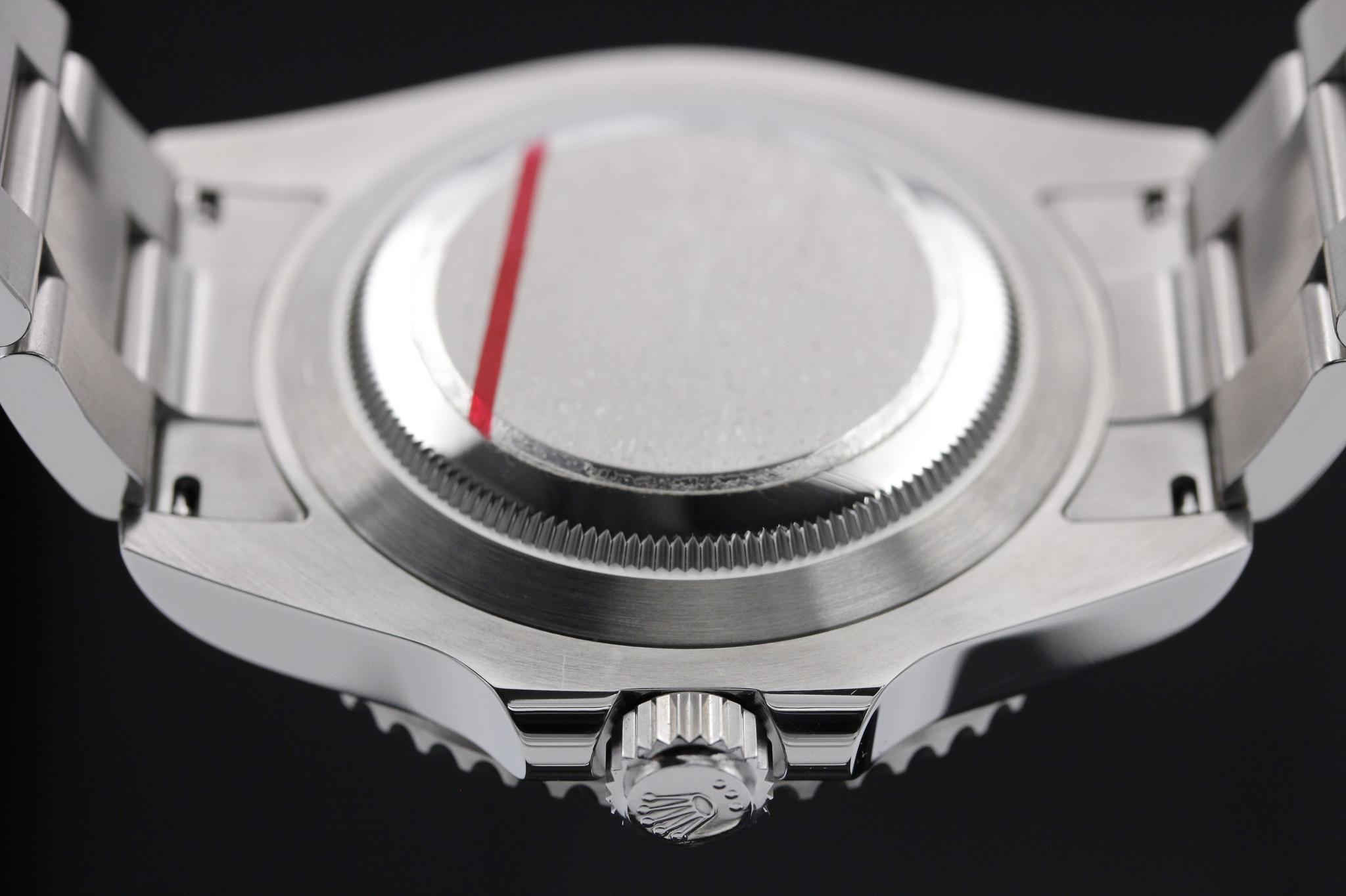 Watch Image 7