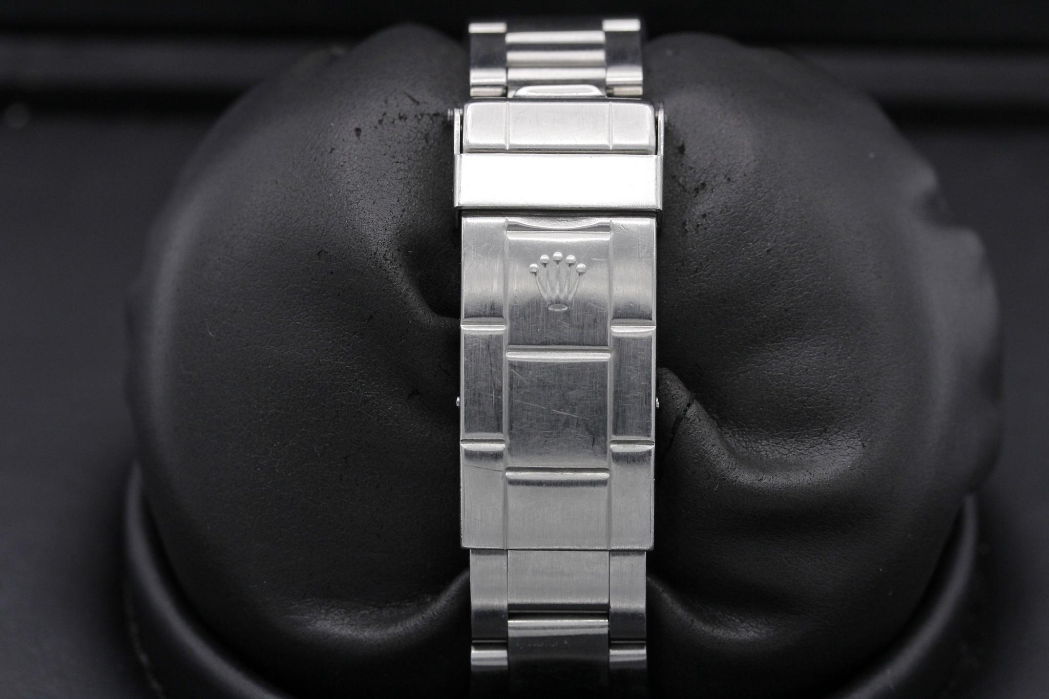 Watch Image 8