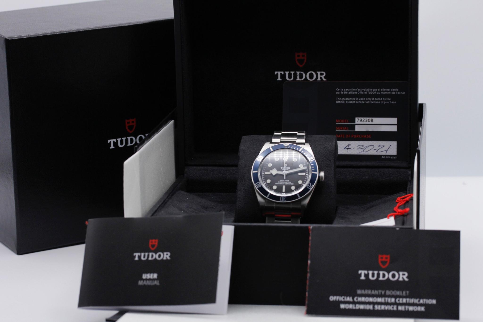 Watch Image 11