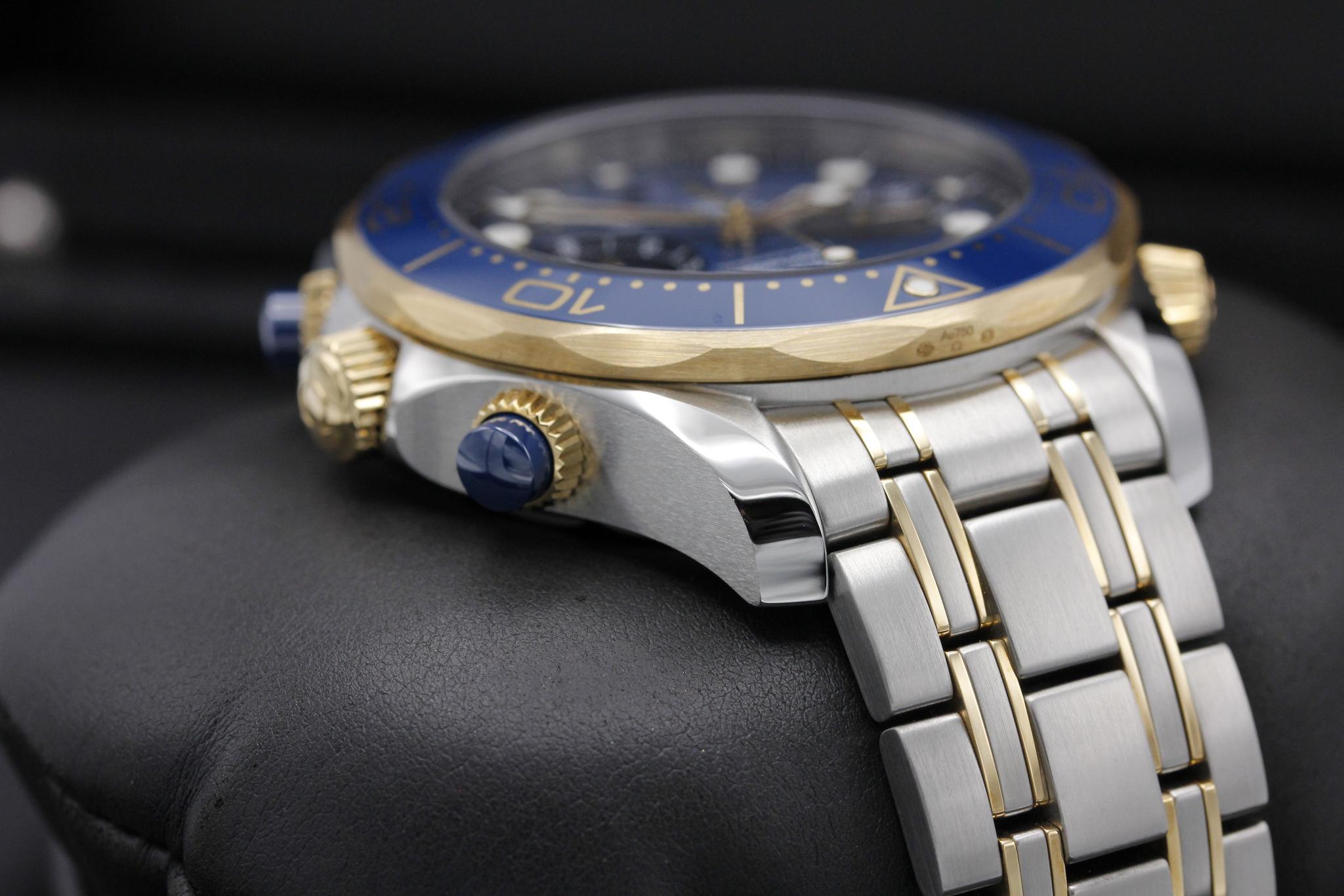 Watch Image 4