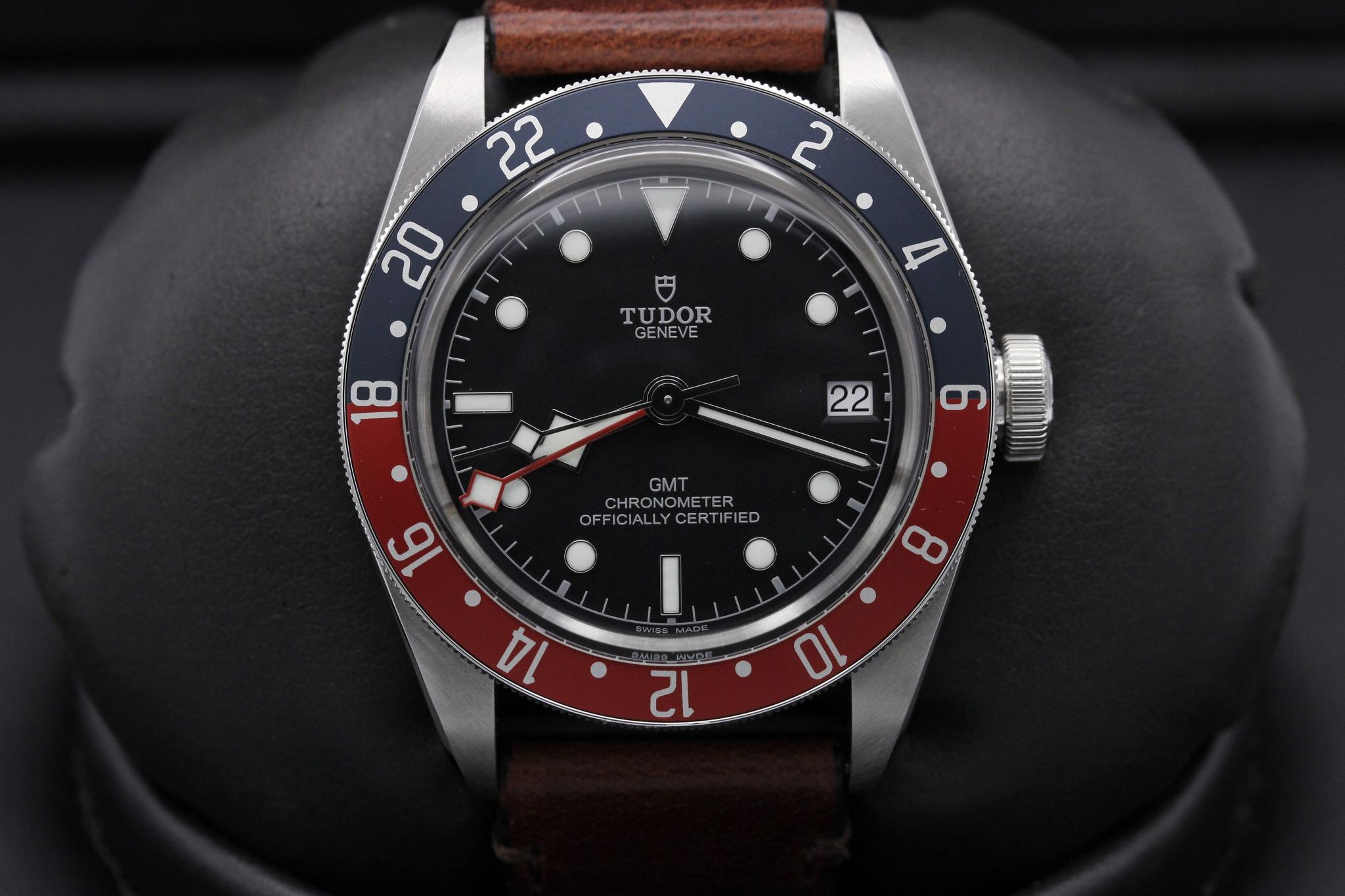 Watch Image 1