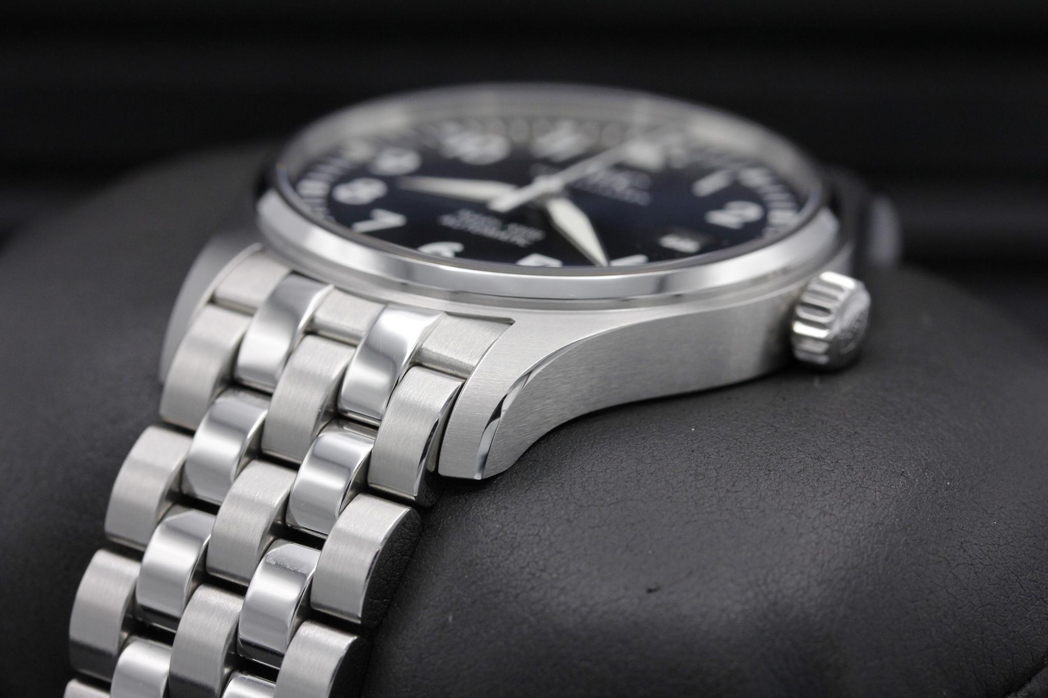 Watch Image 2