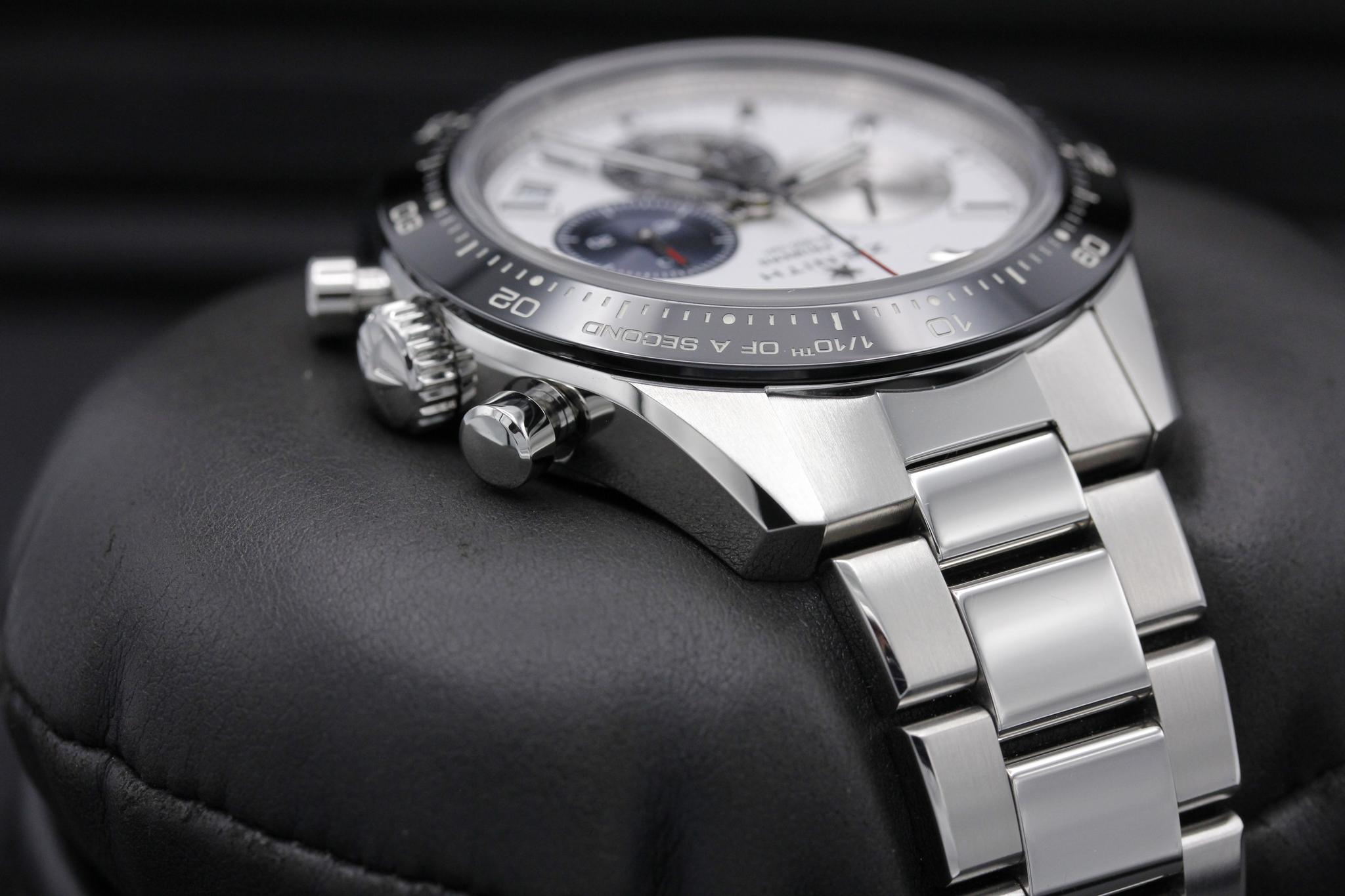 Watch Image 4
