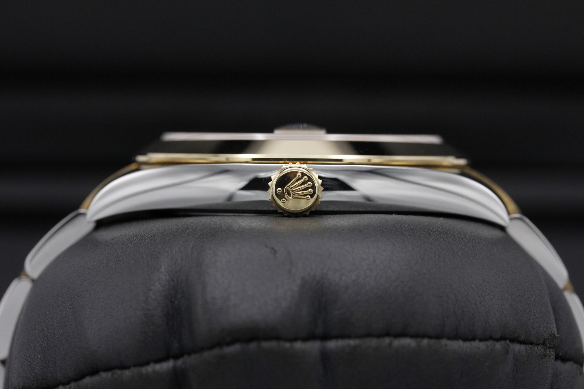 Watch Image 3
