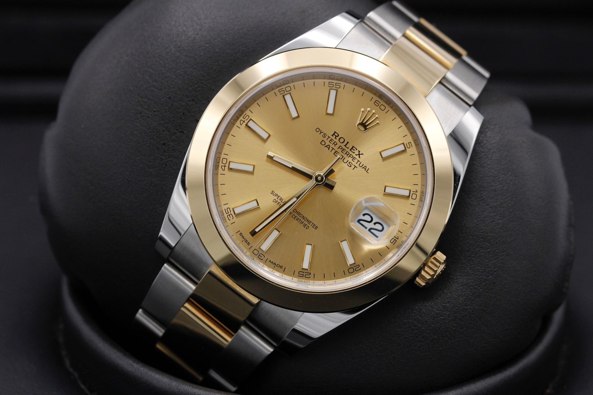 Watch Image 10