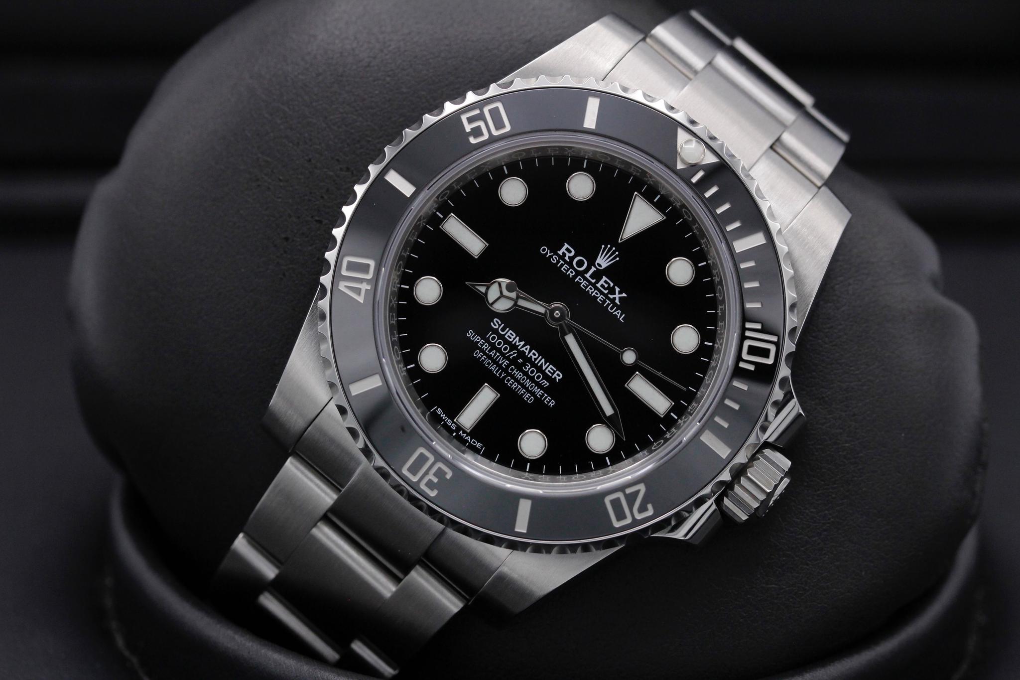 Watch Image 10