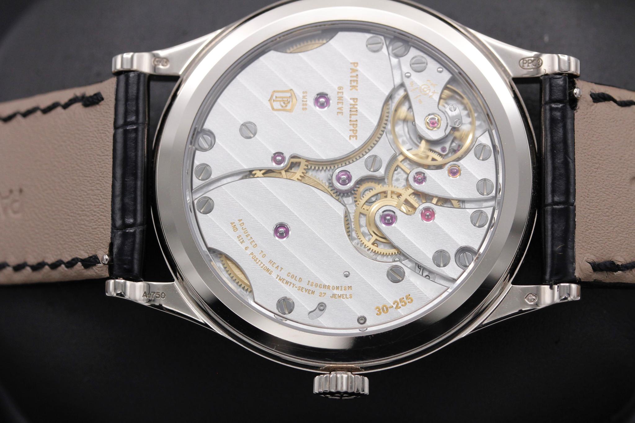 Watch Image 7
