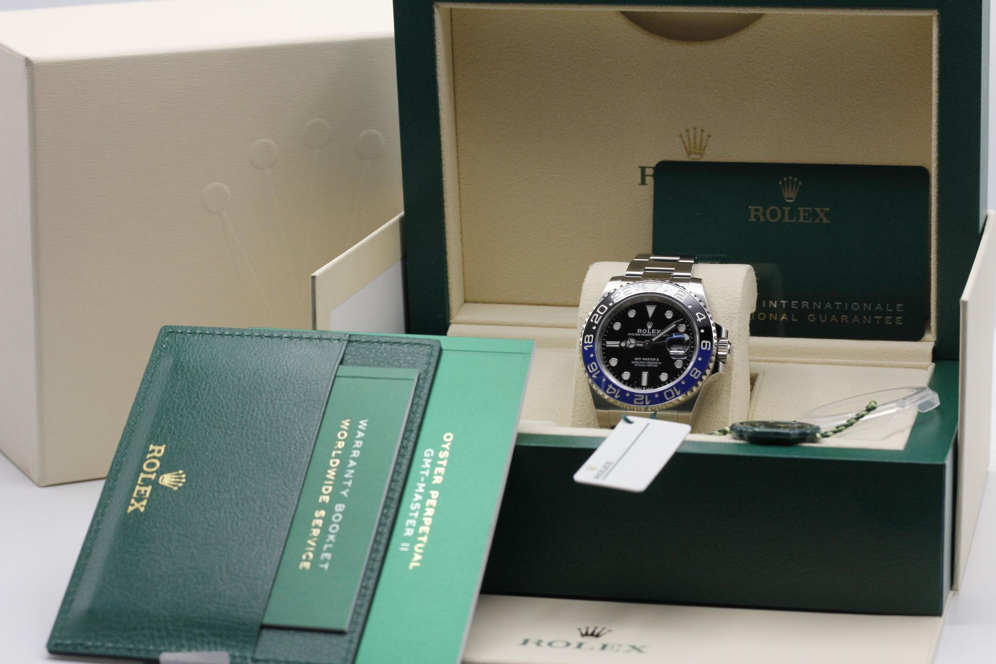 Watch Image 11