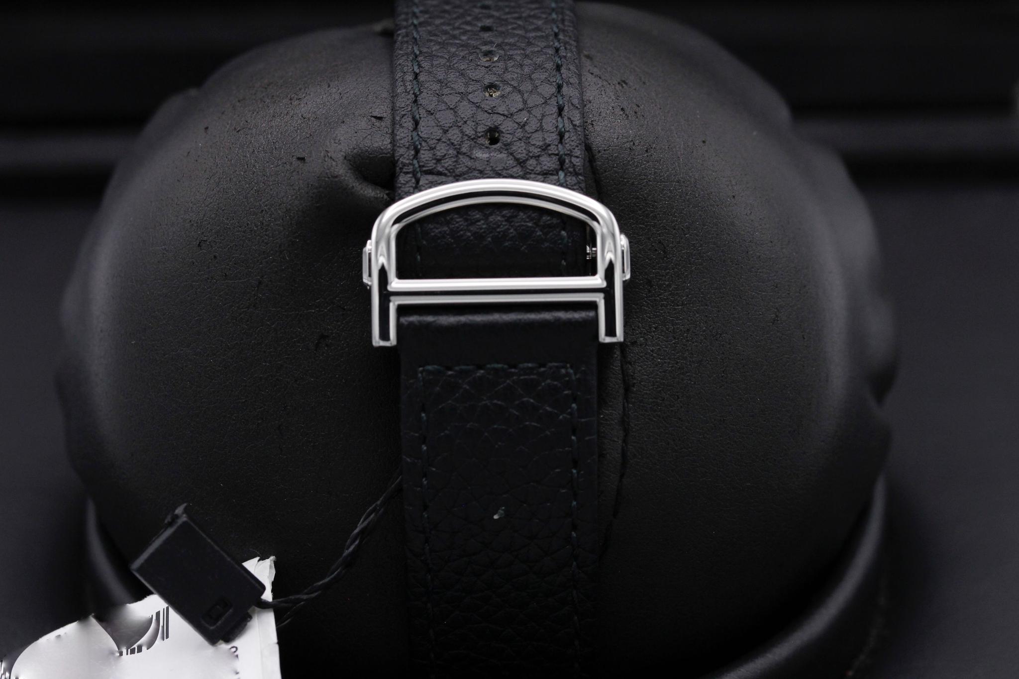 Watch Image 8
