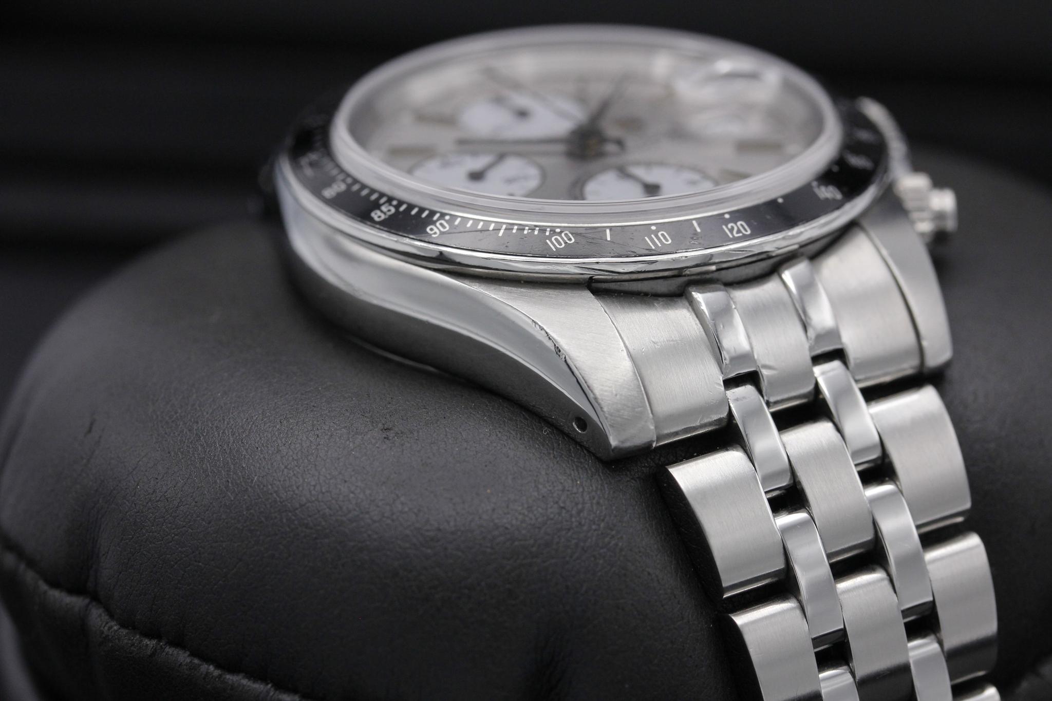 Watch Image 6
