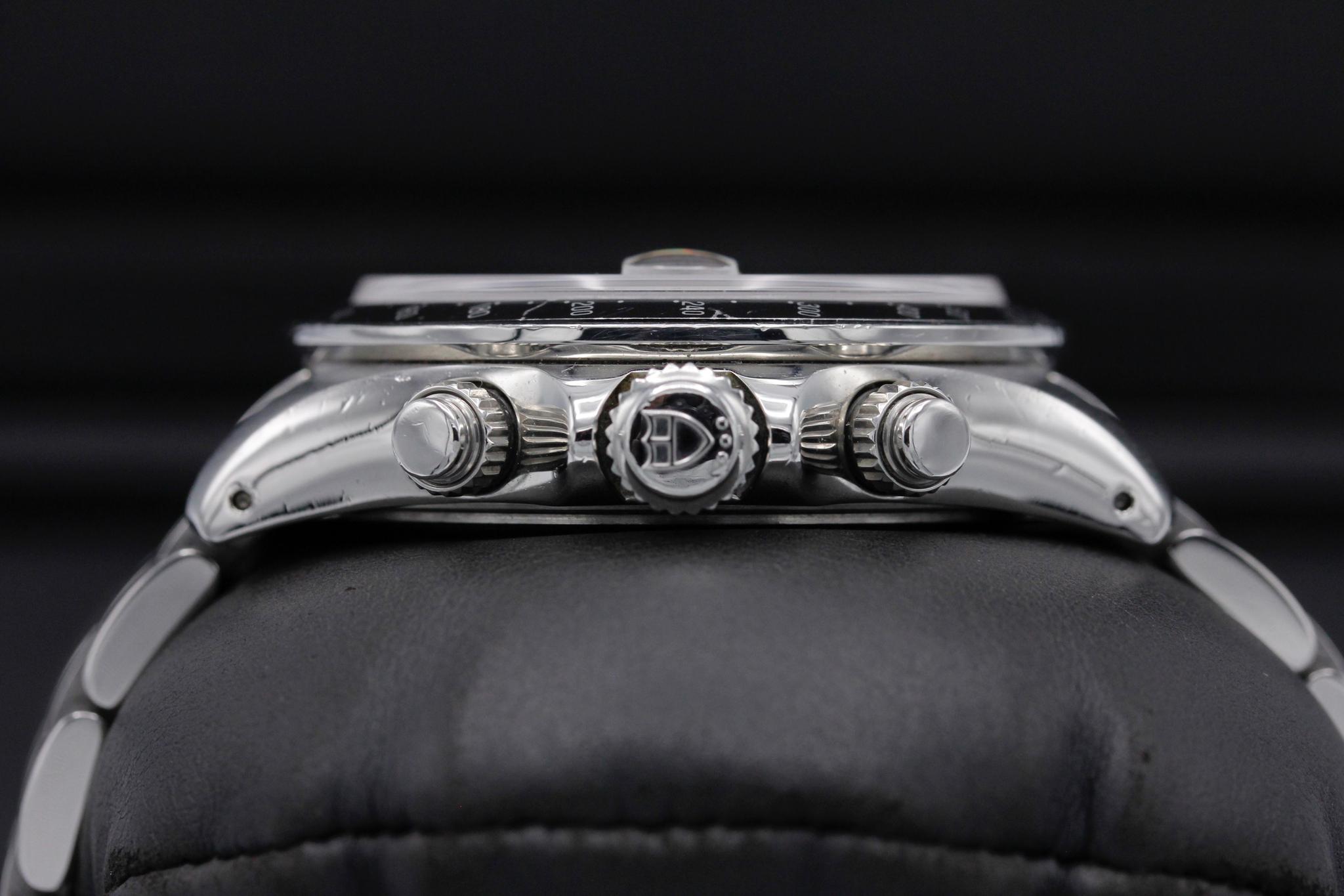 Watch Image 3