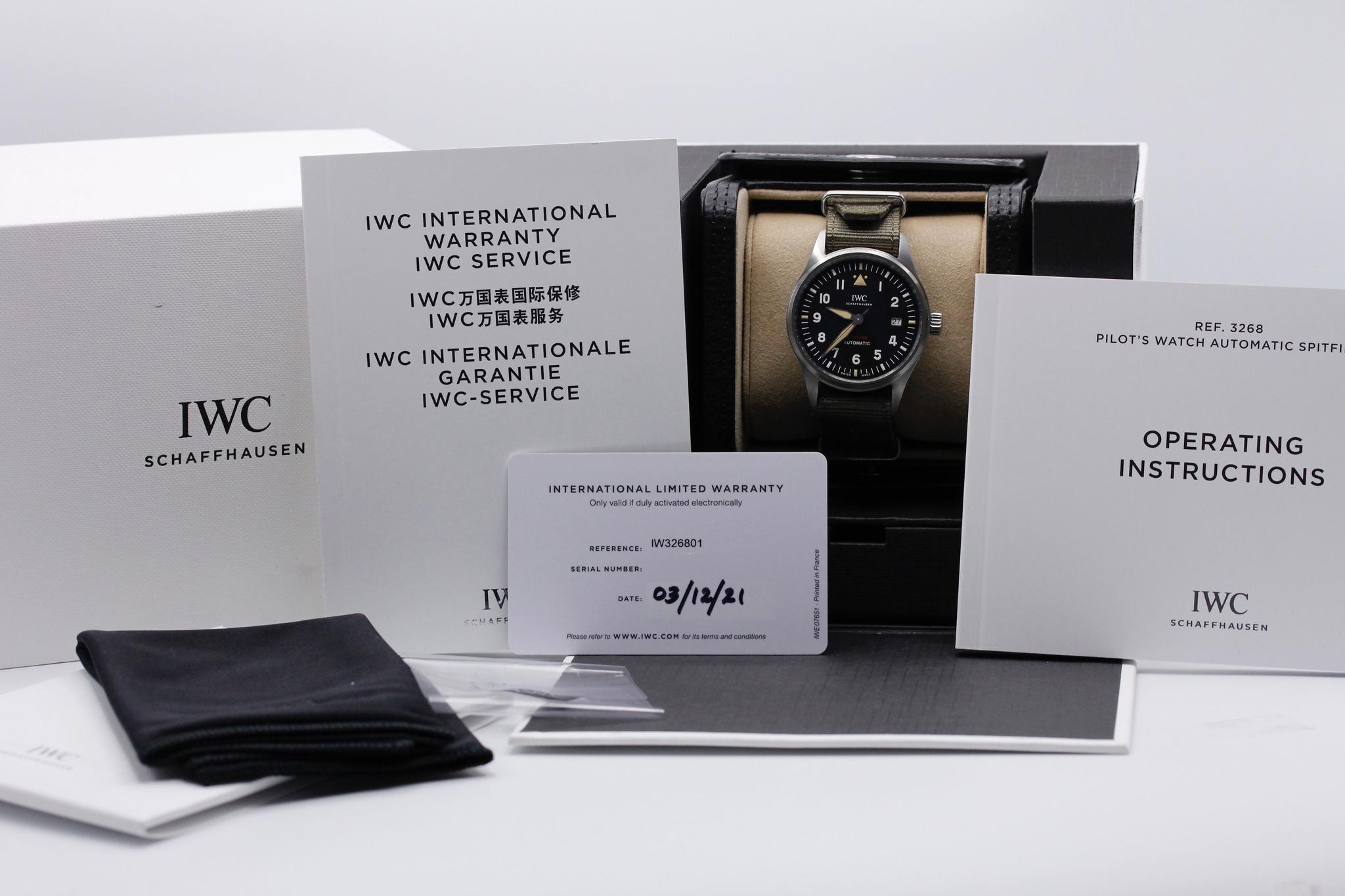Watch Image 11
