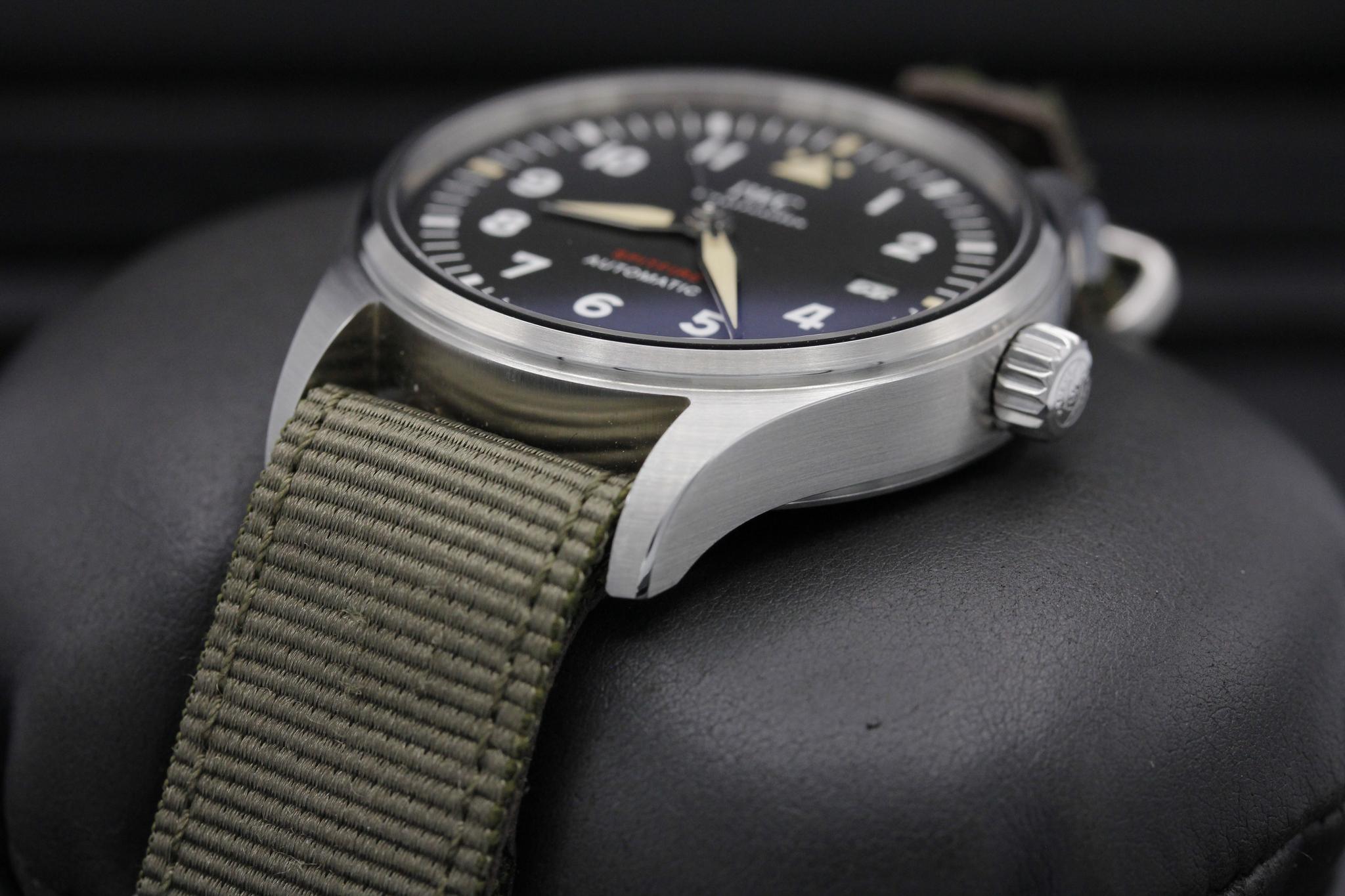 Watch Image 2