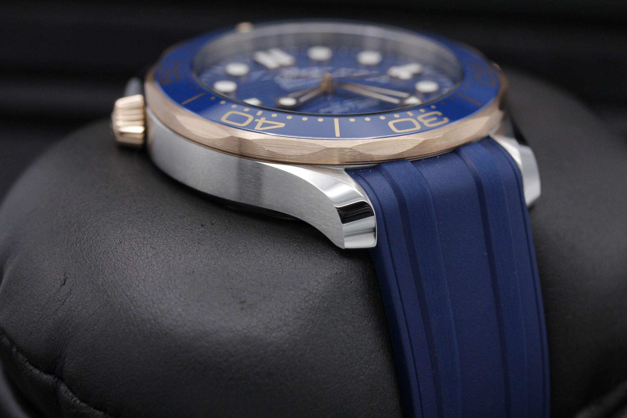 Watch Image 6