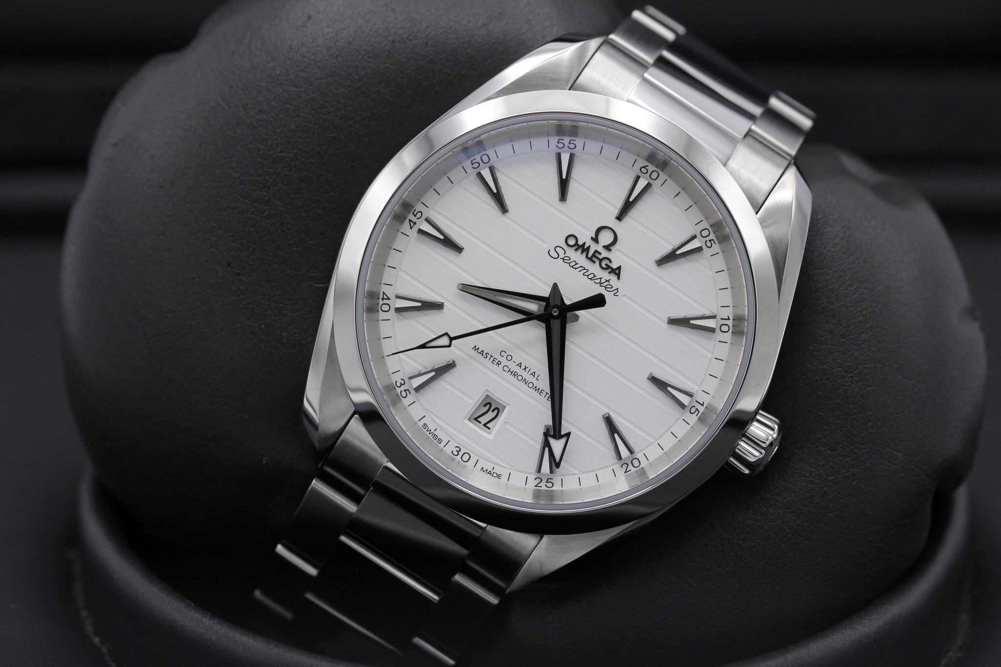Watch Image 10