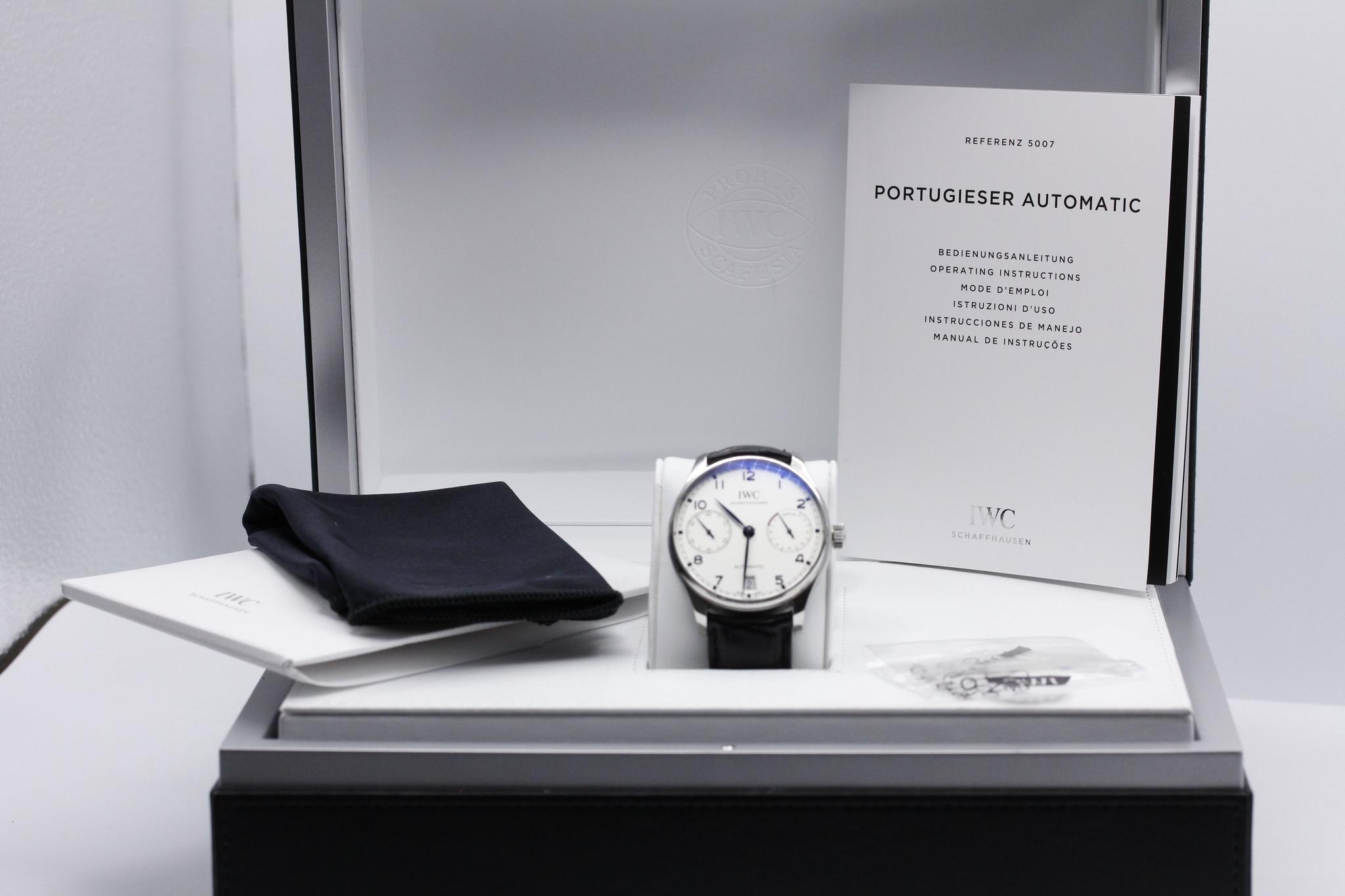 Watch Image 11