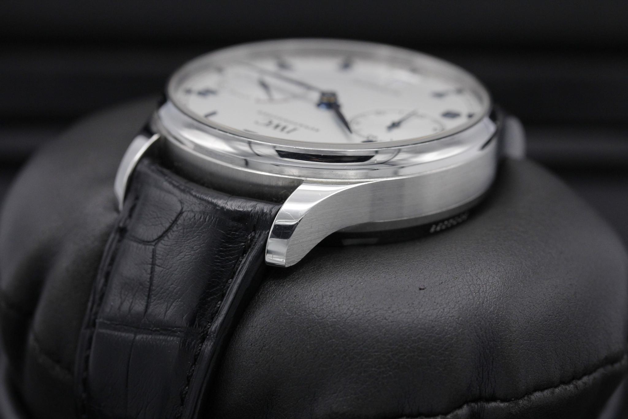 Watch Image 5