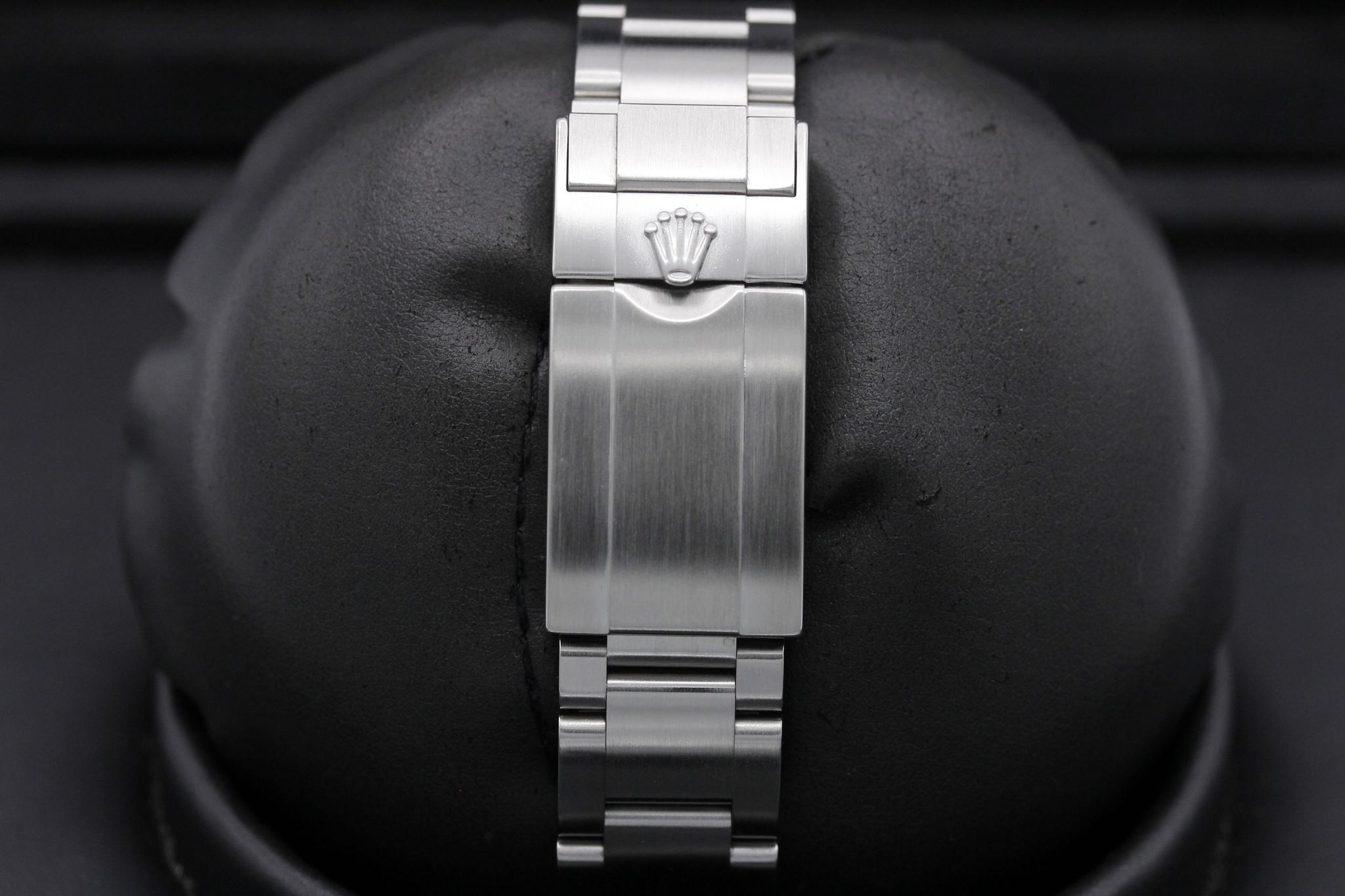 Watch Image 8