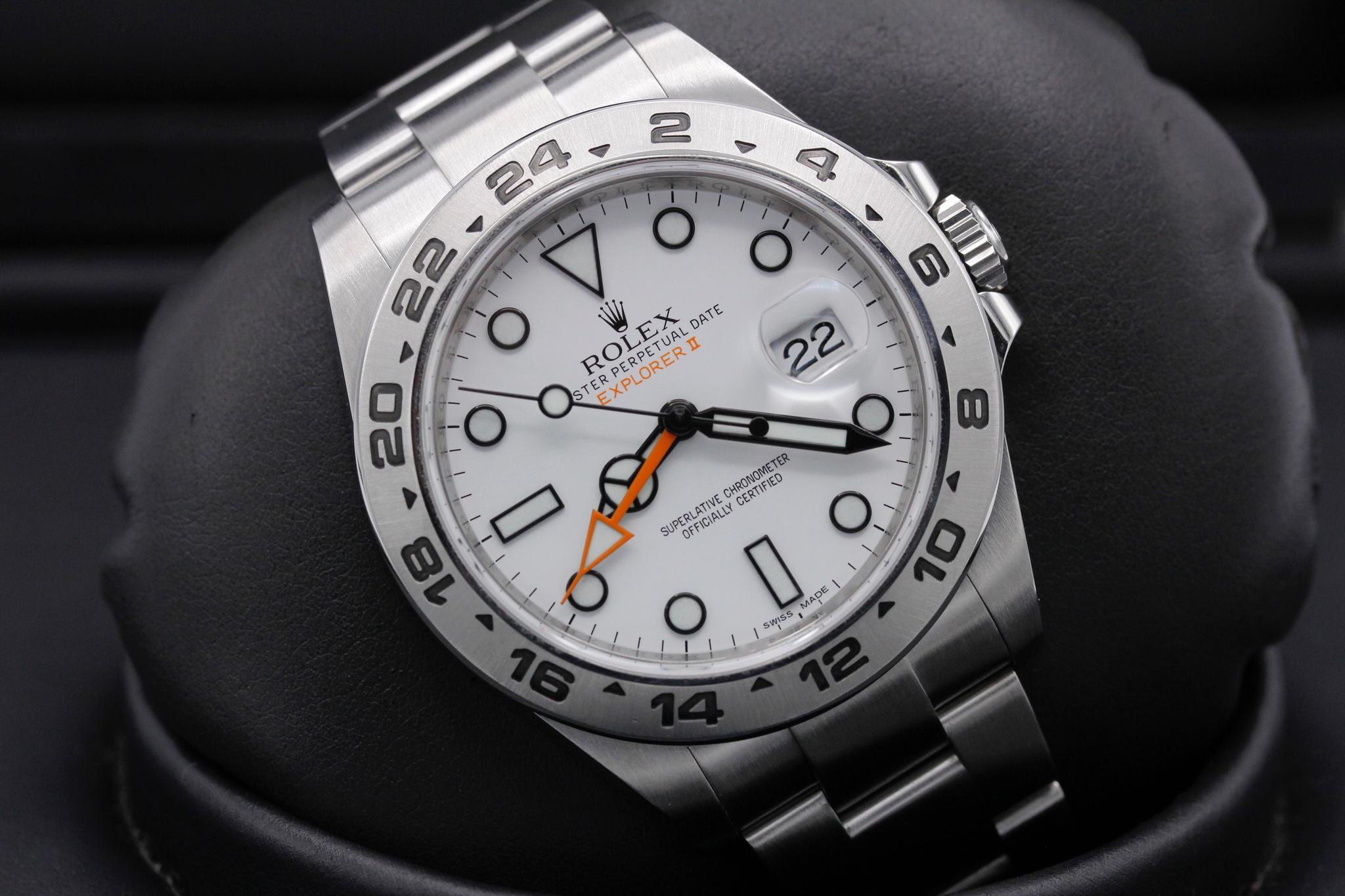 Watch Image 9