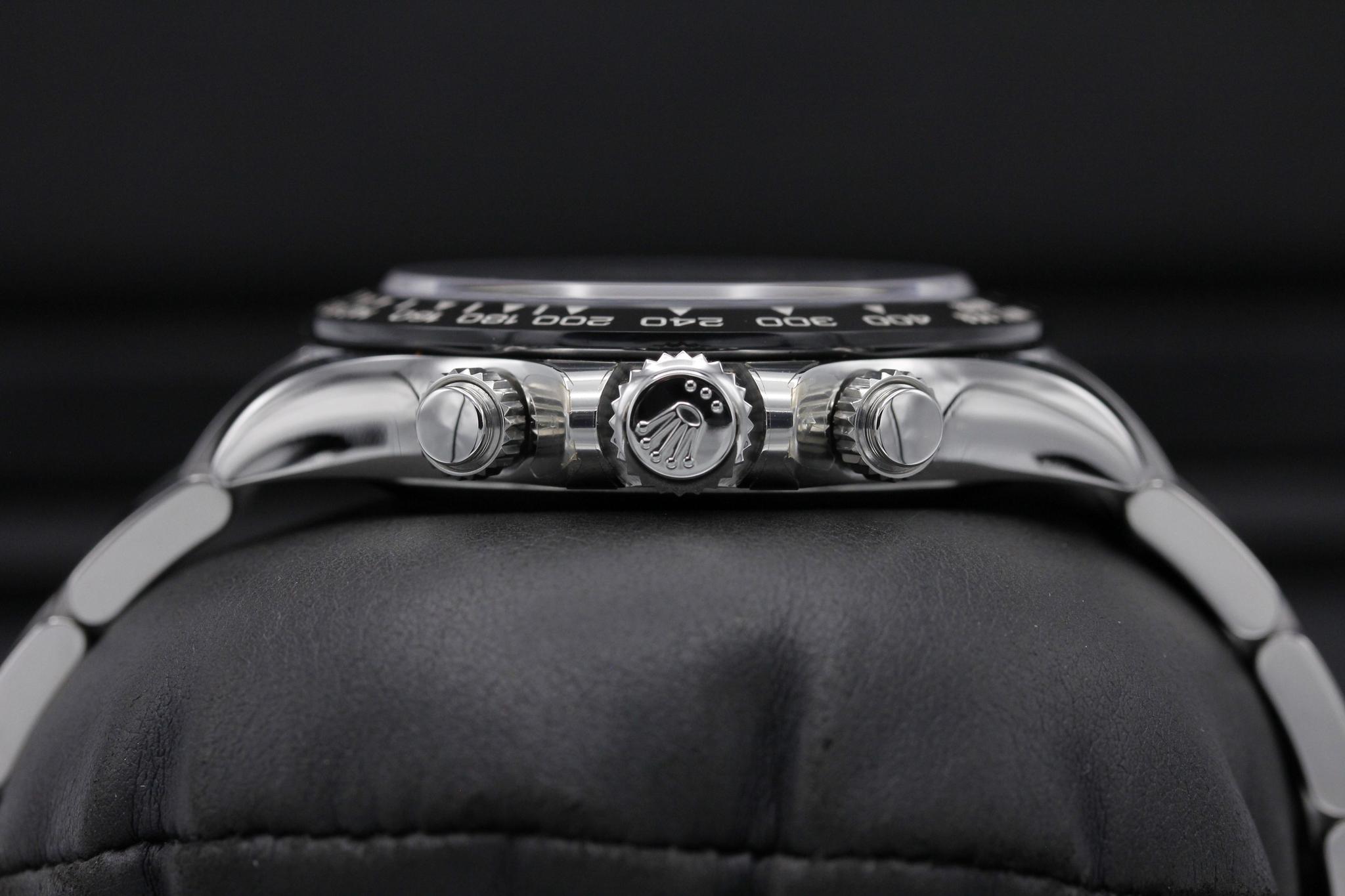 Watch Image 3