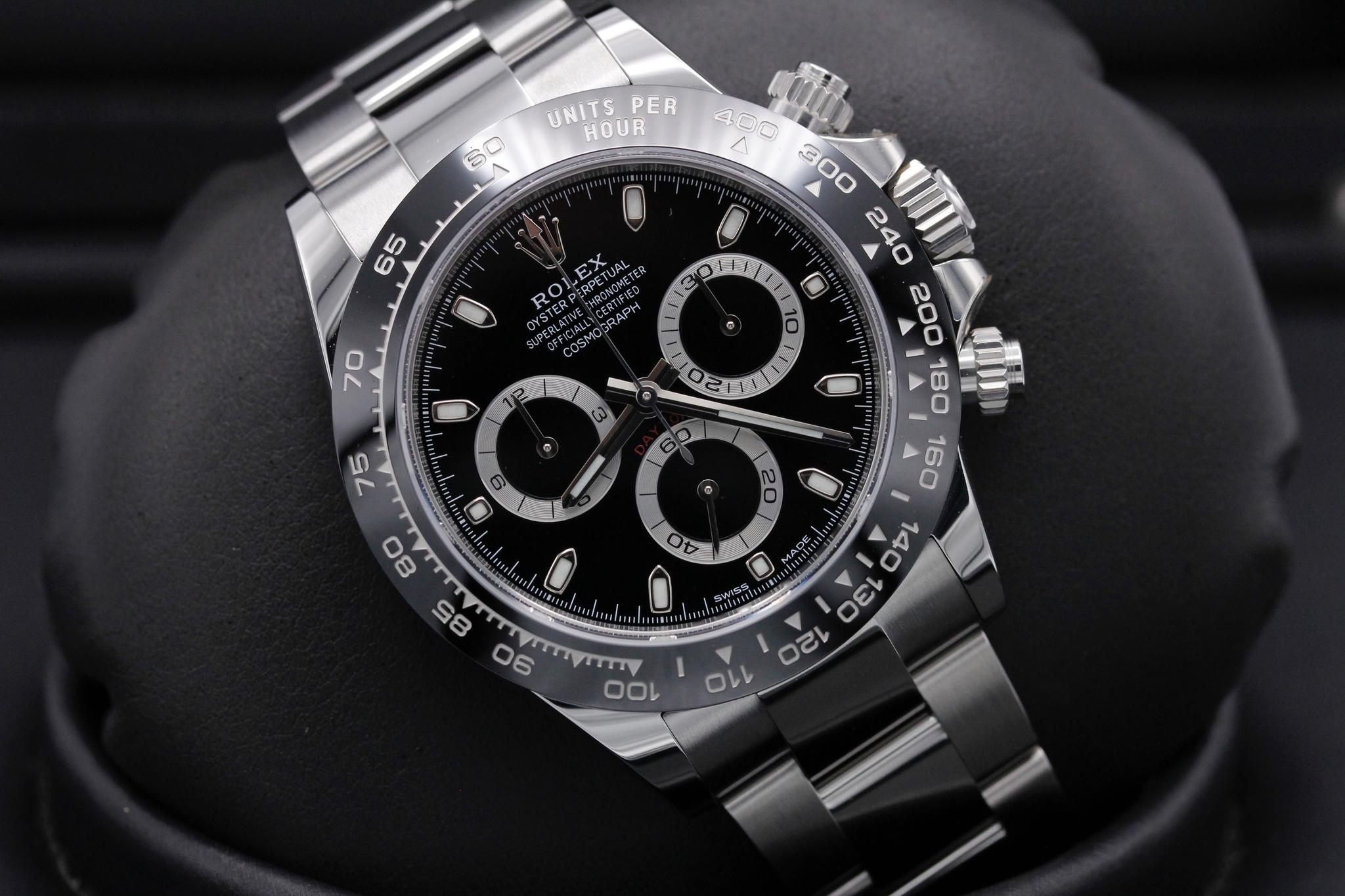 Watch Image 9