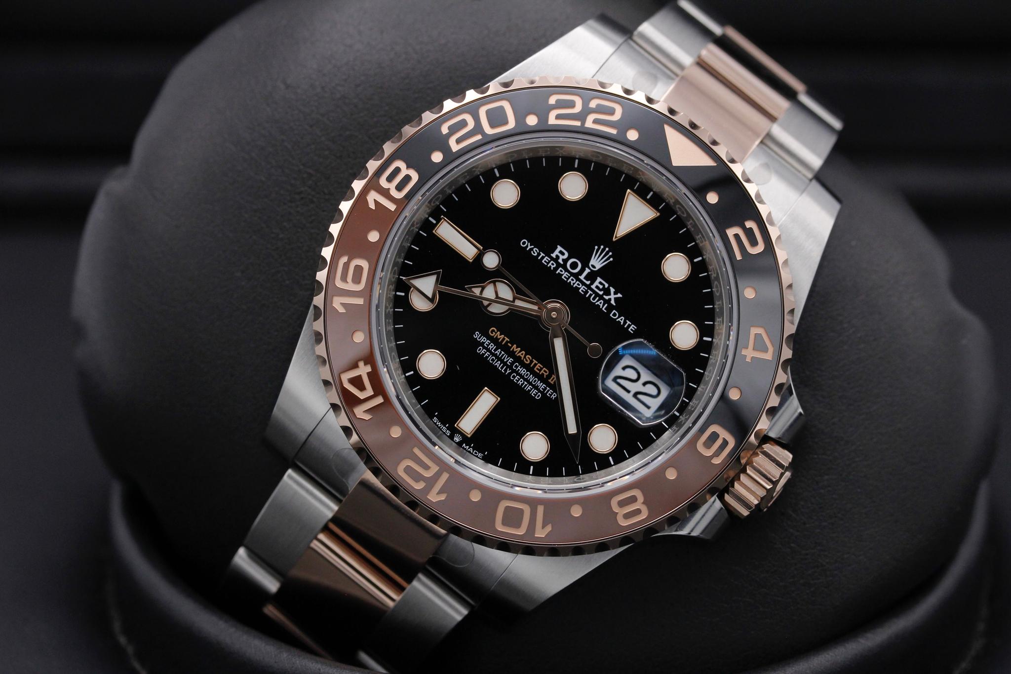 Watch Image 10