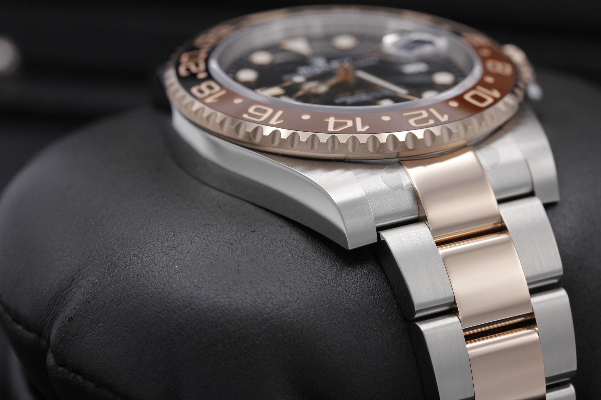 Watch Image 6
