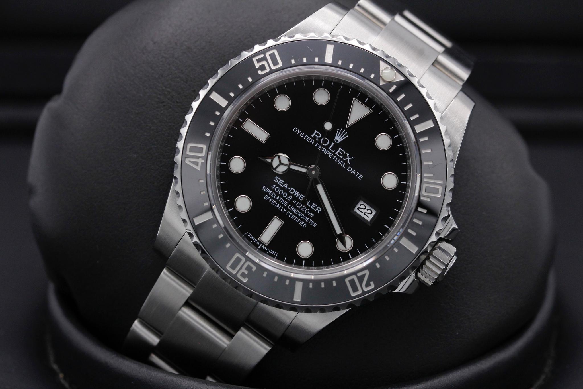 Watch Image 10