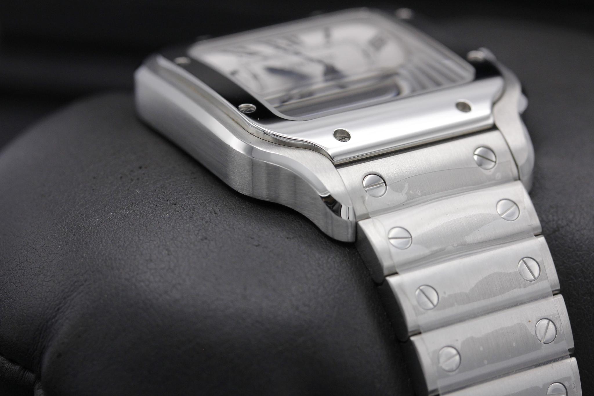 Watch Image 4
