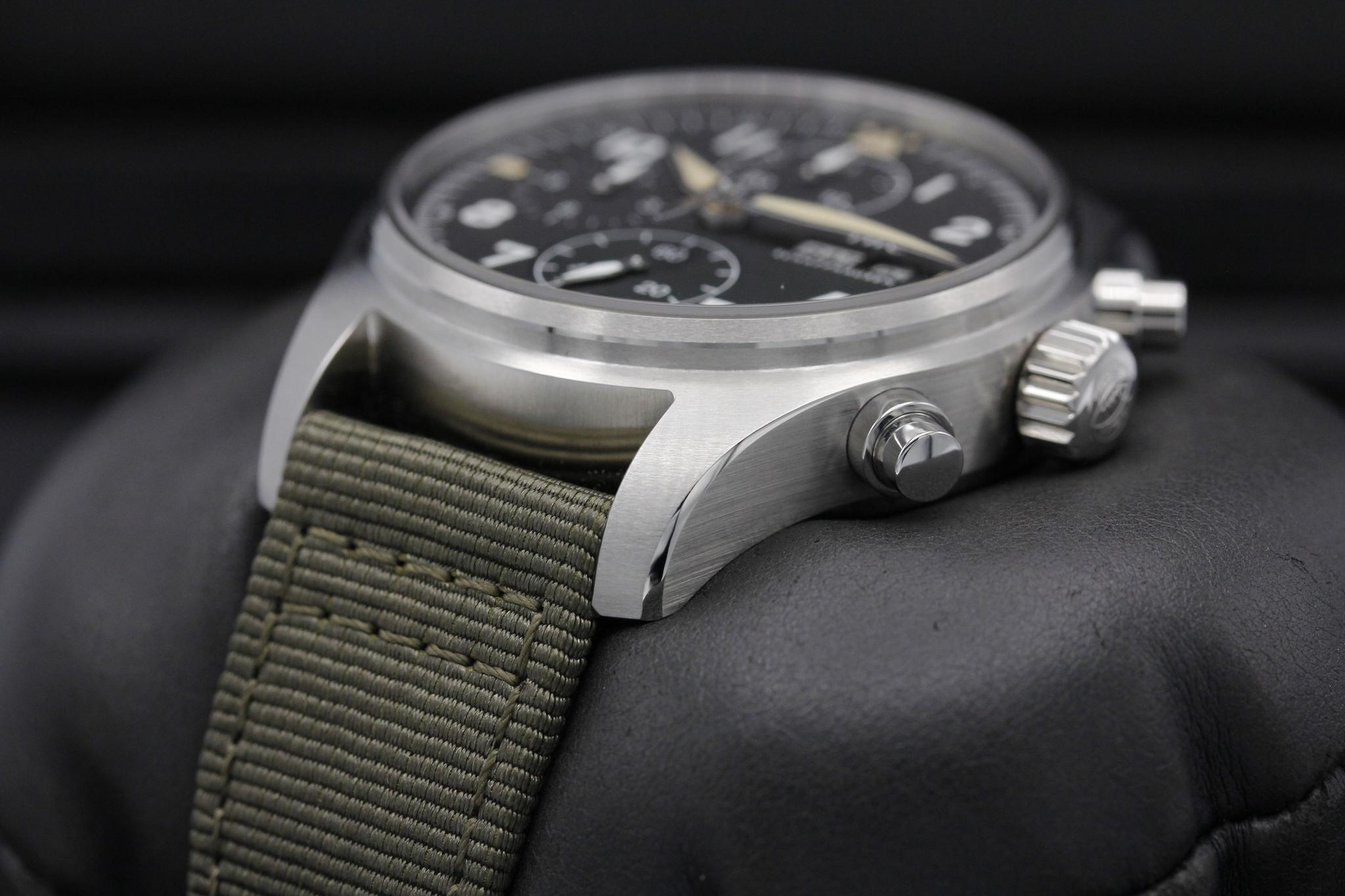 Watch Image 2