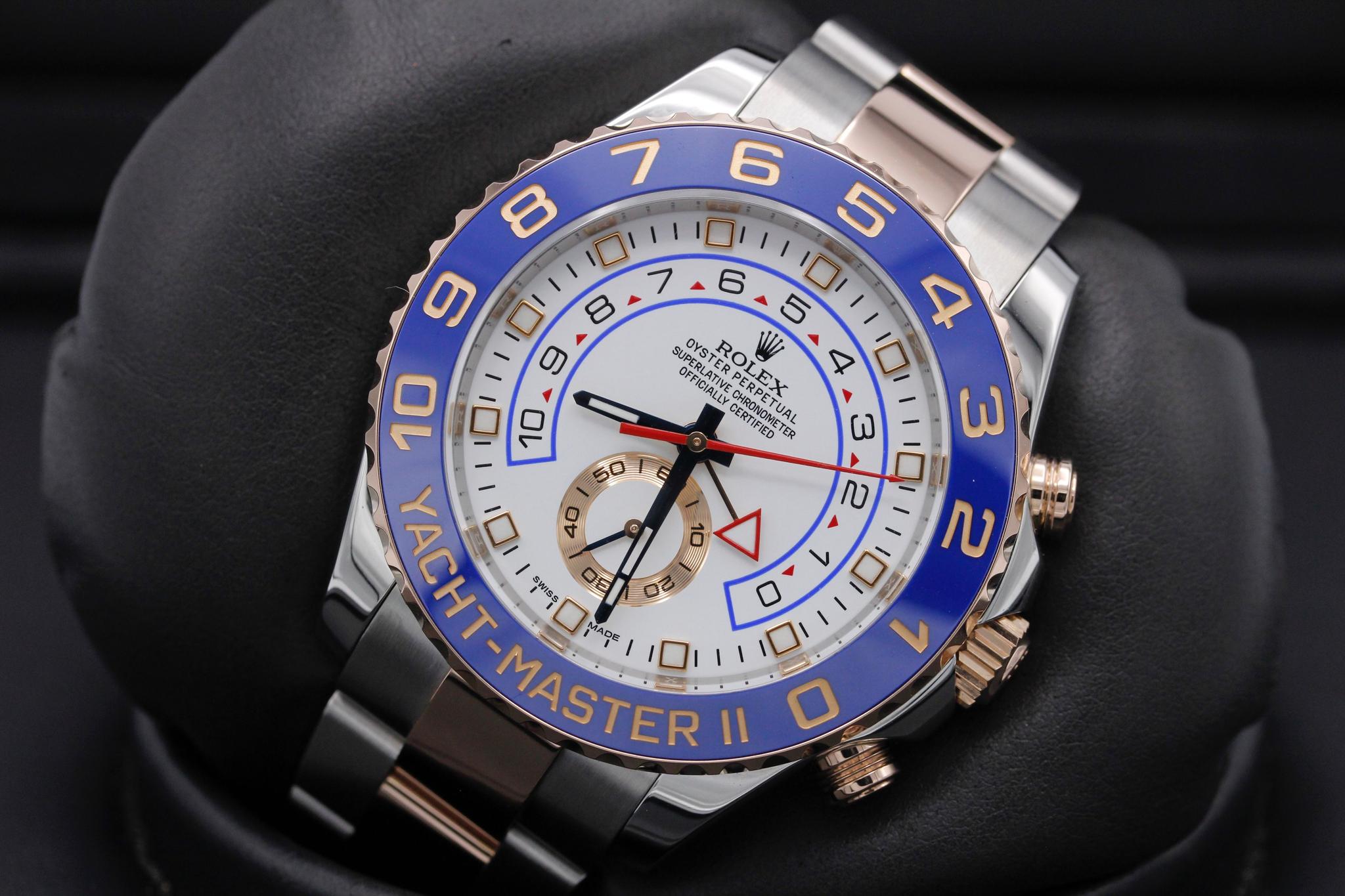 Watch Image 10