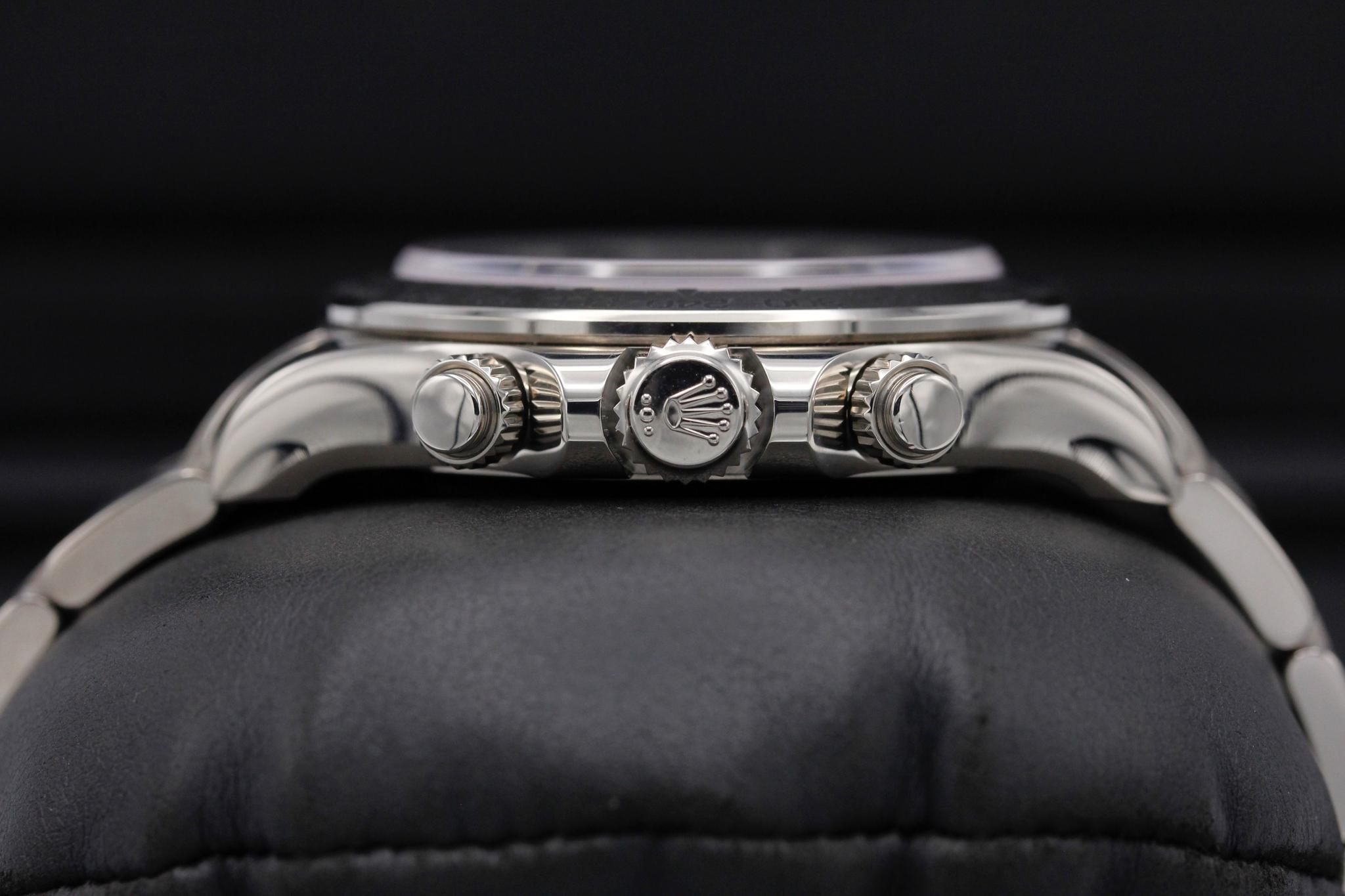 Watch Image 3