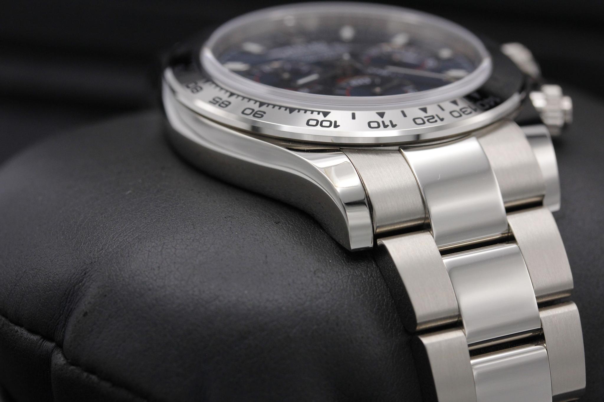 Watch Image 6