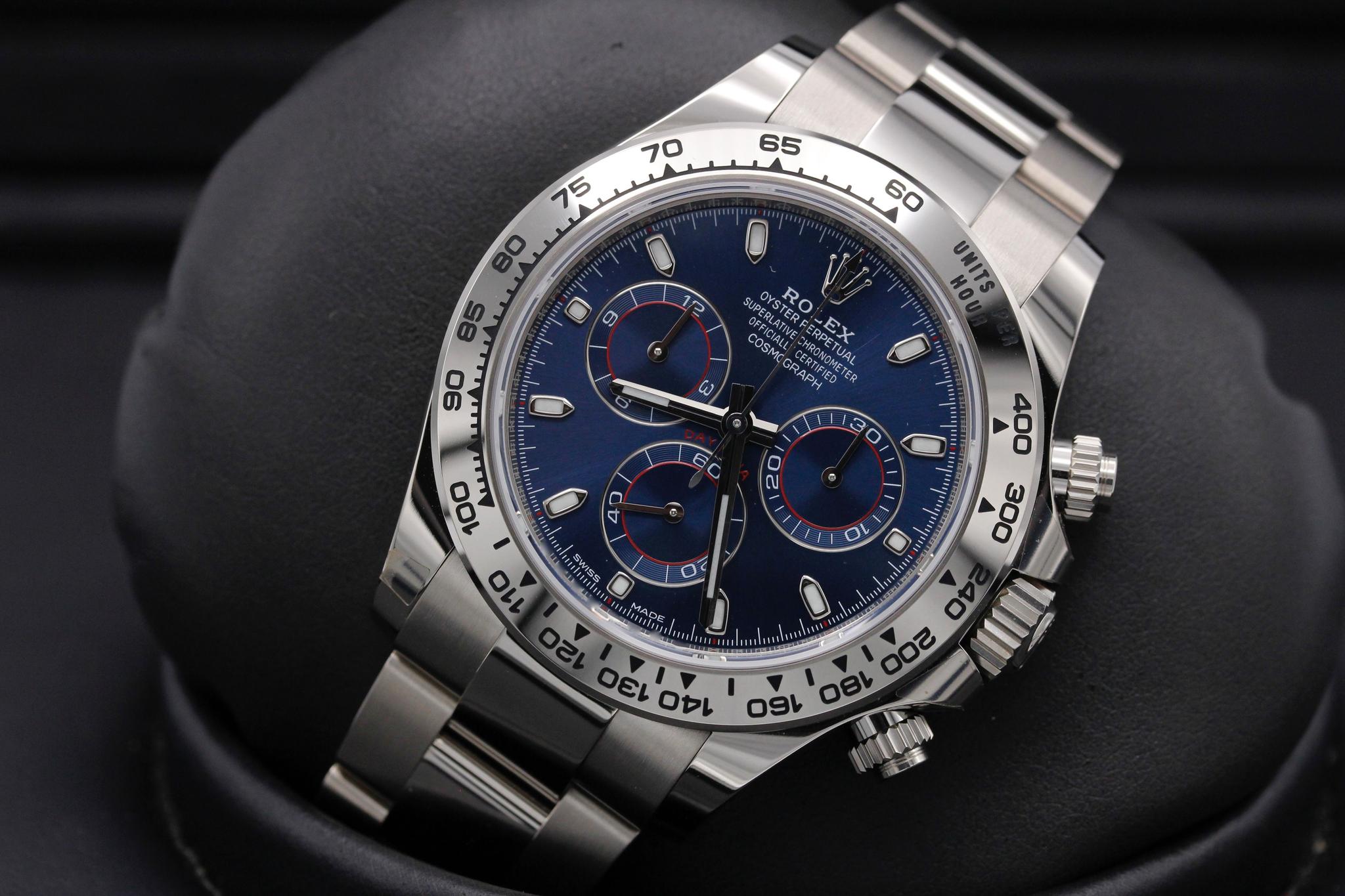 Watch Image 10