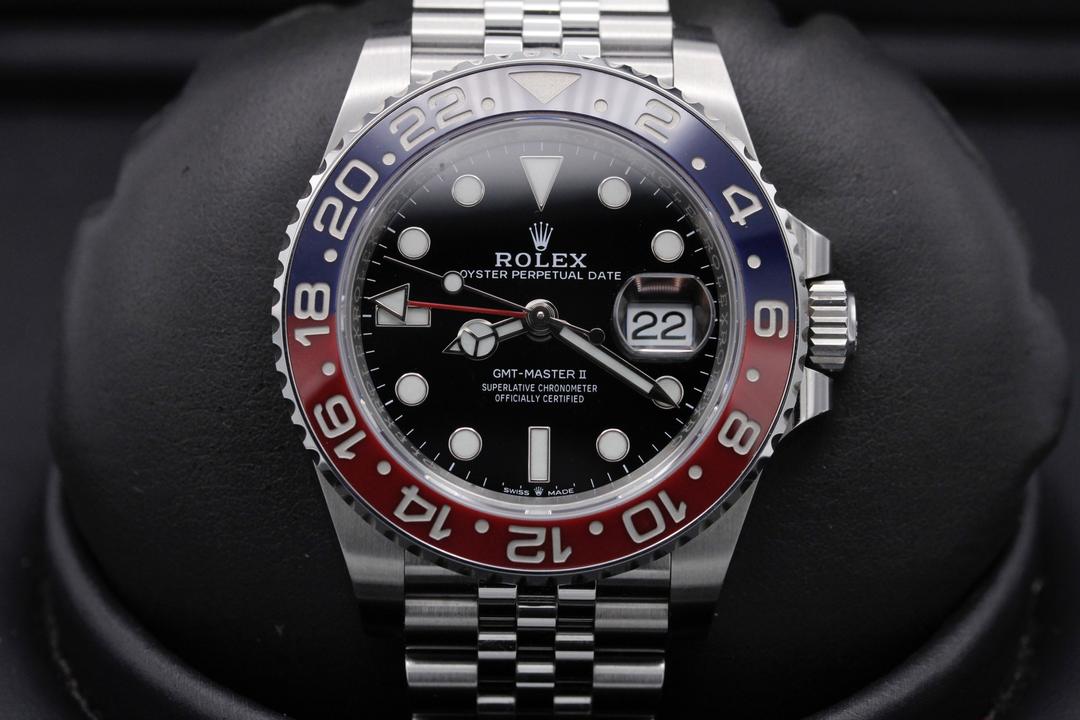 Rolex Gmt Master II "Pepsi" 126710blro