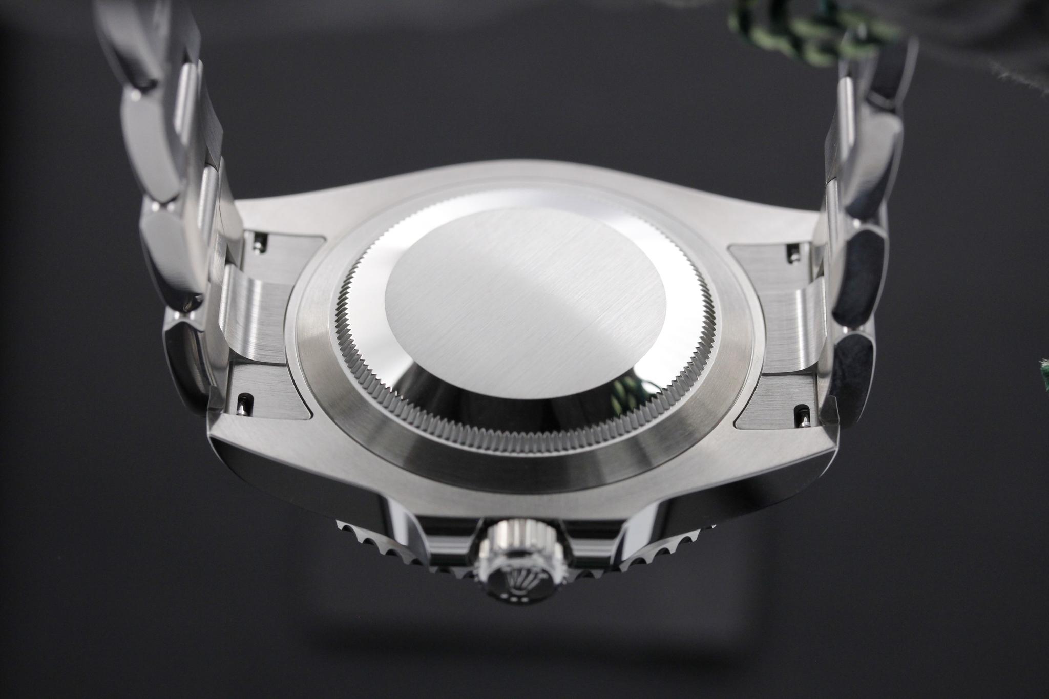 Watch Image 7