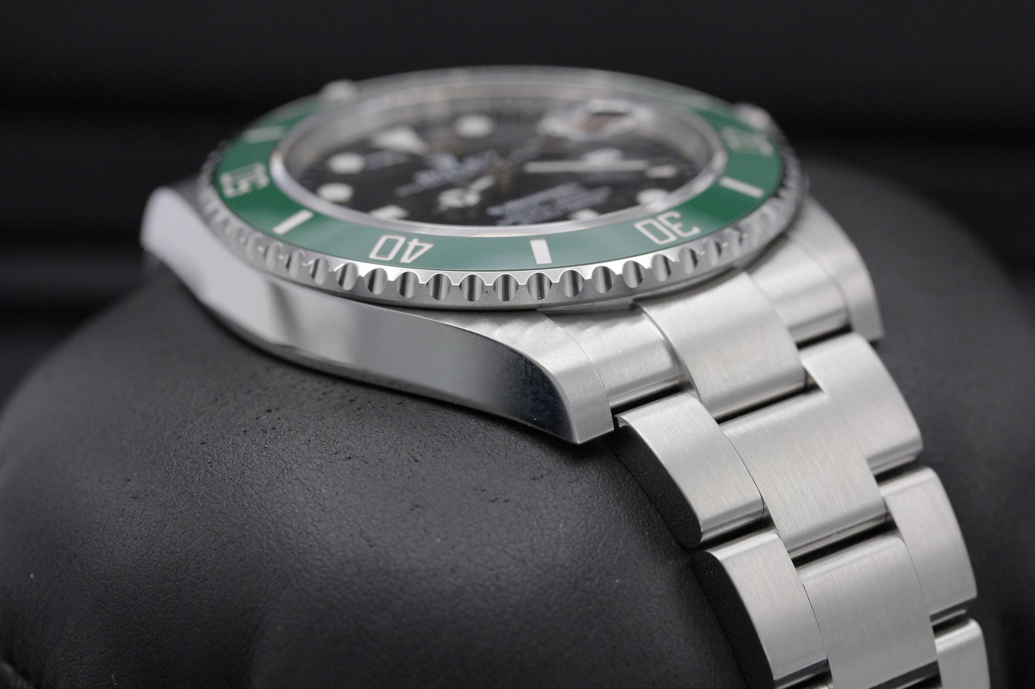 Watch Image 6