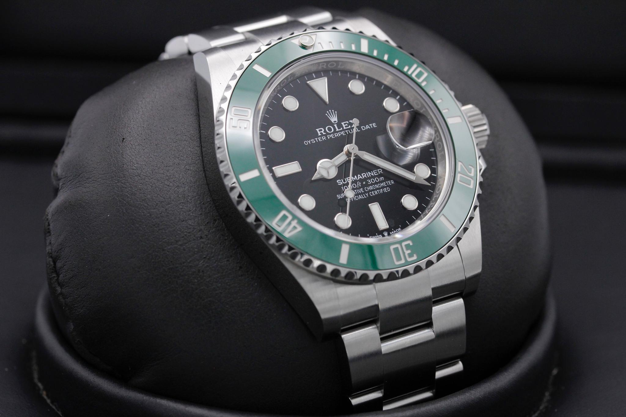 Watch Image 10