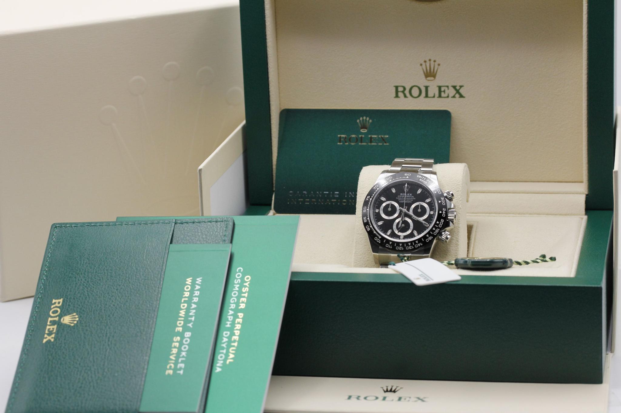 Watch Image 11