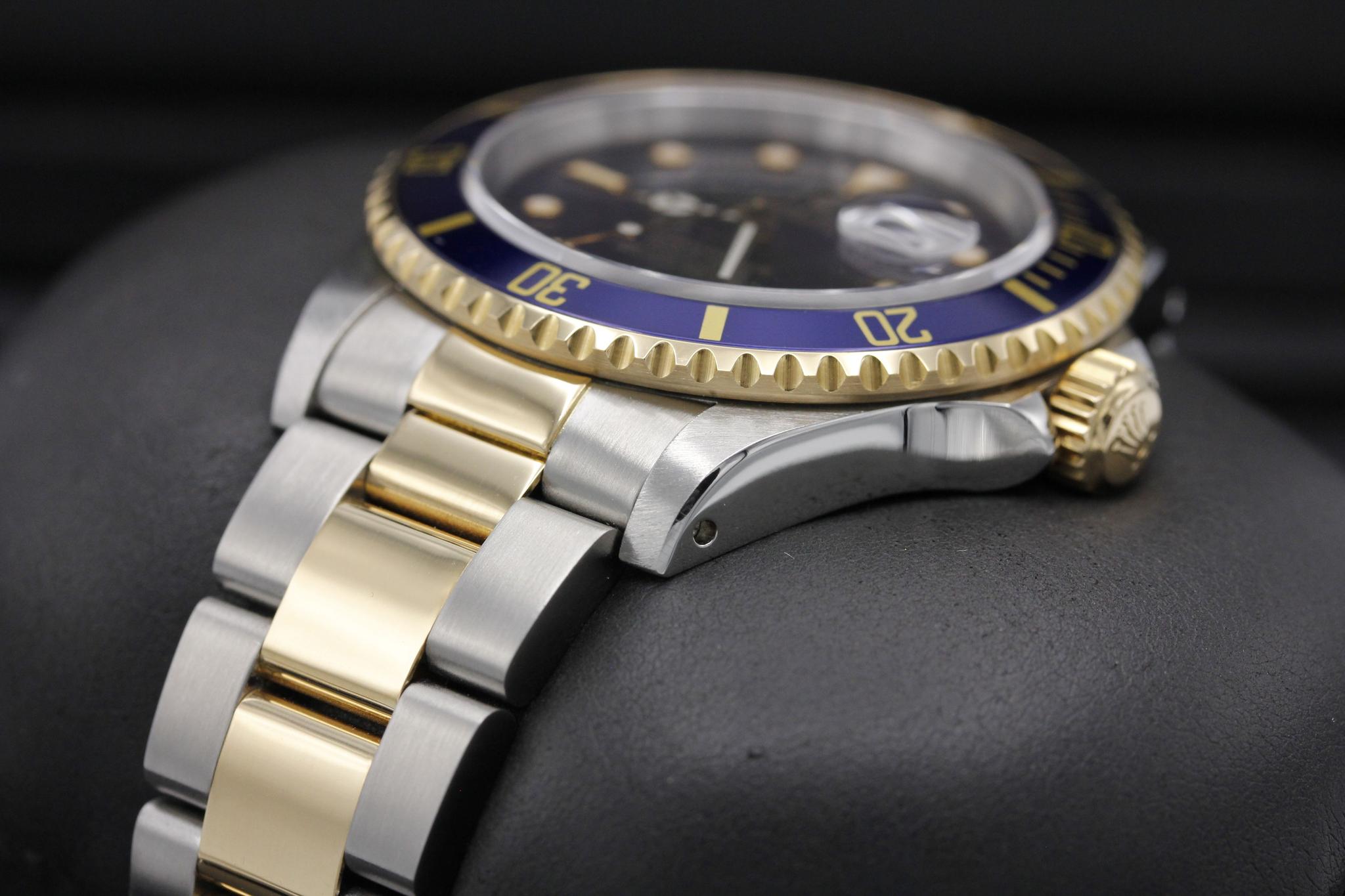 Watch Image 2