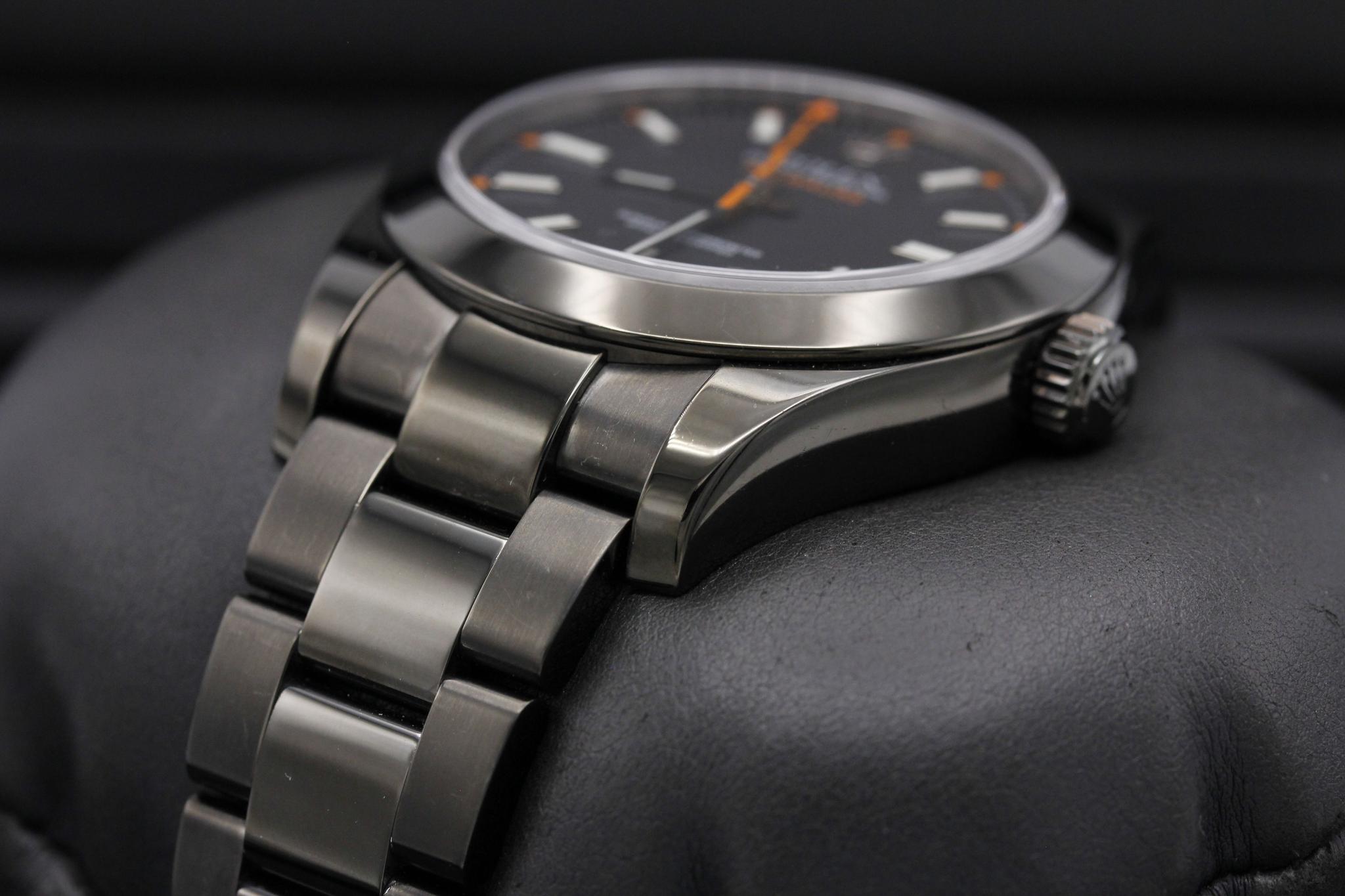 Watch Image 2