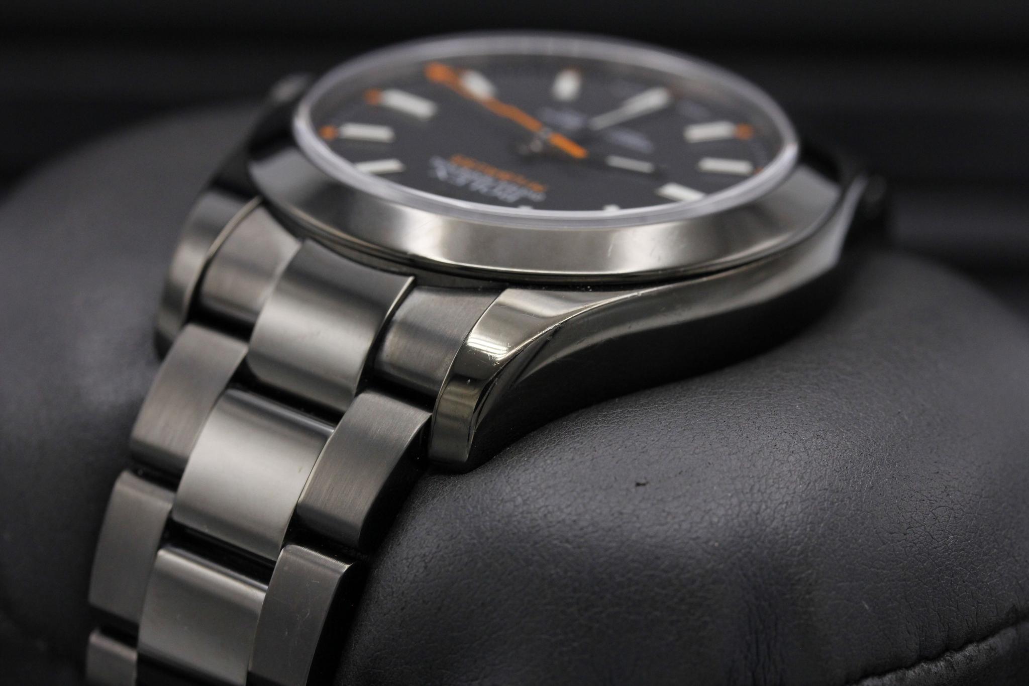 Watch Image 5