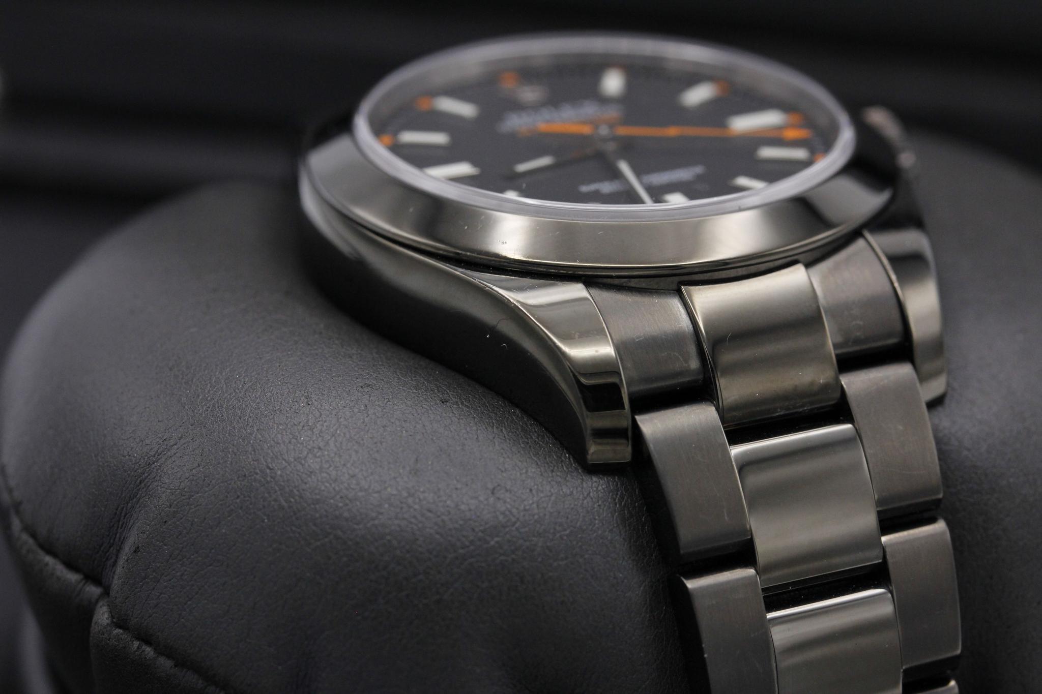 Watch Image 6